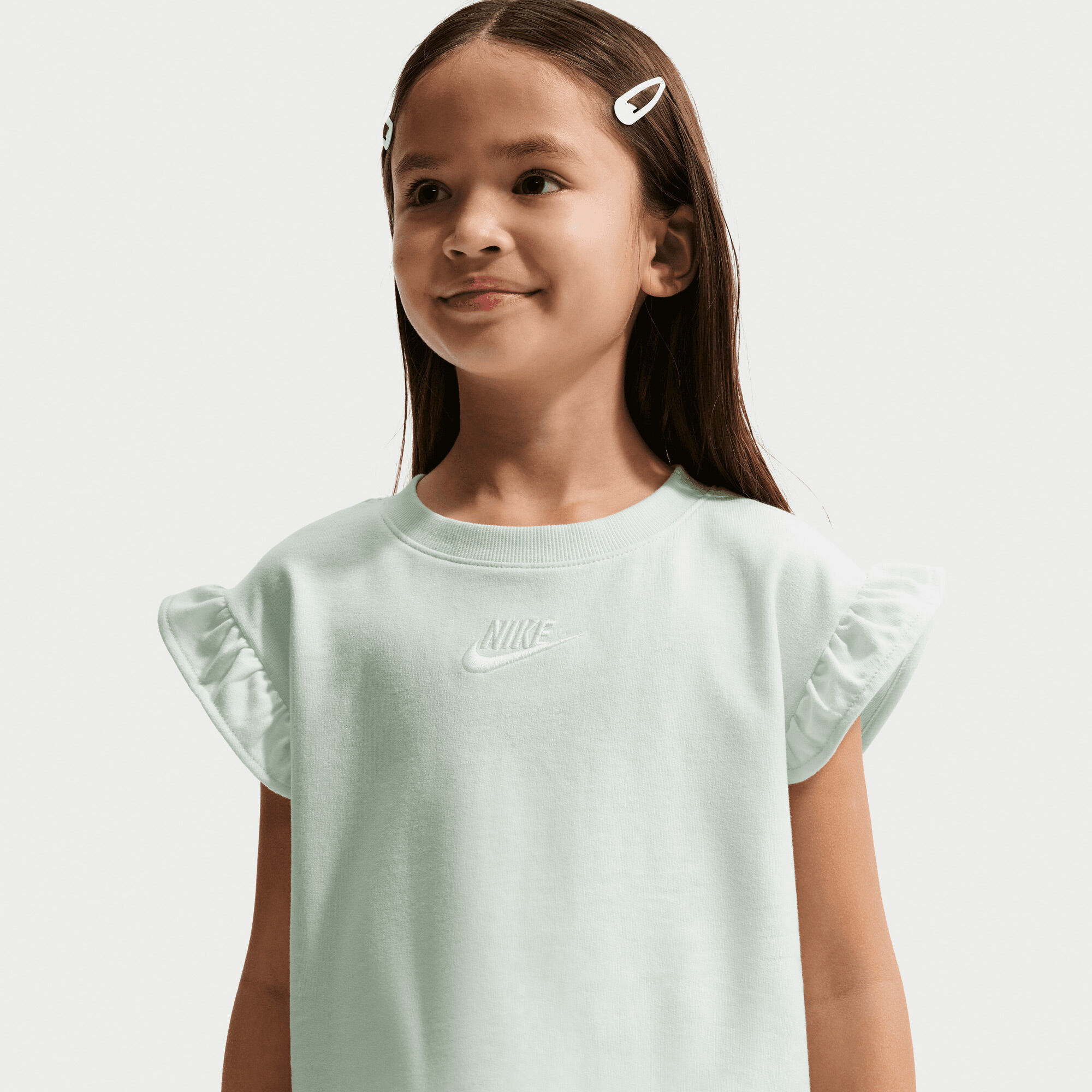 Nike image number 2