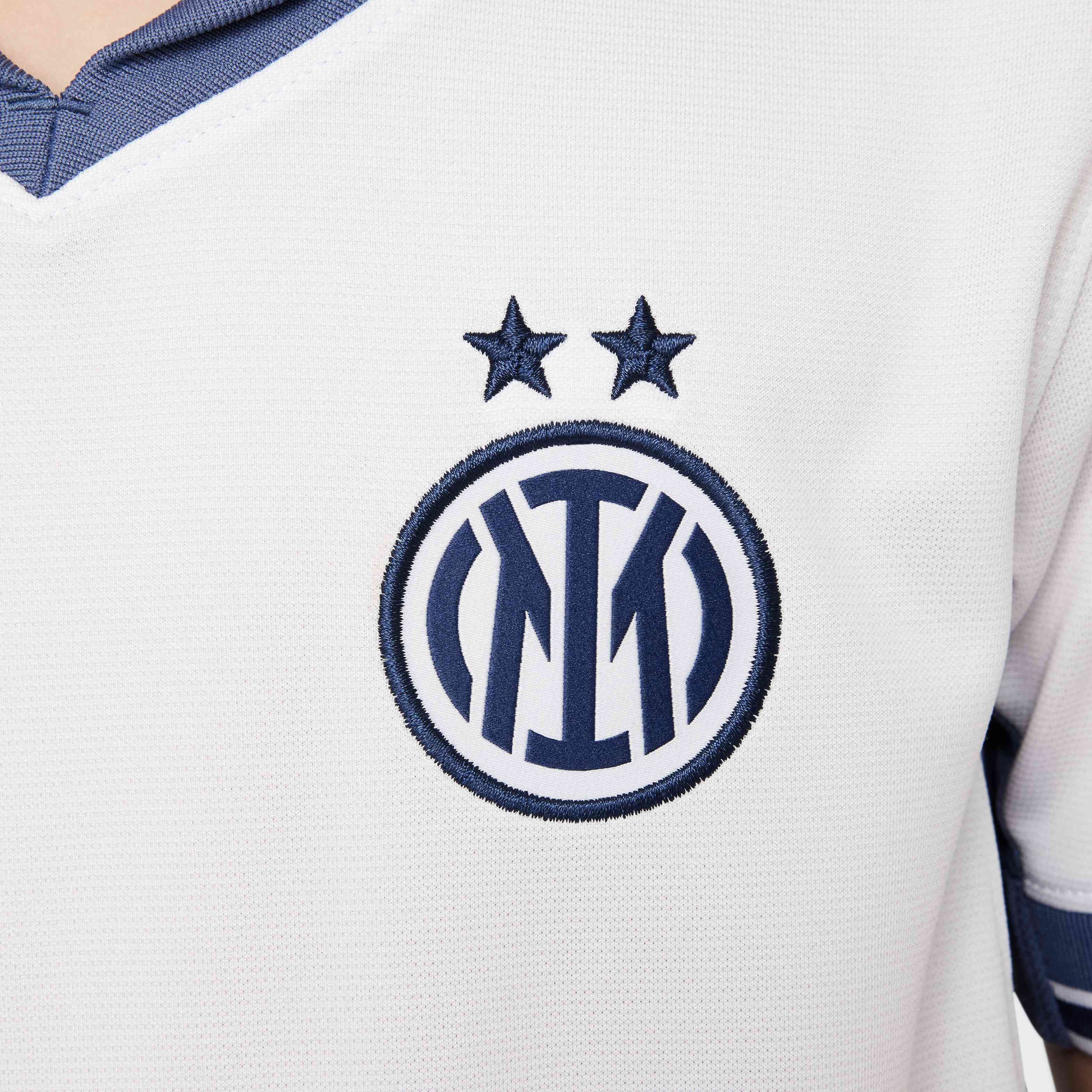 Inter Milan 2024/25 Stadium Away image number 3
