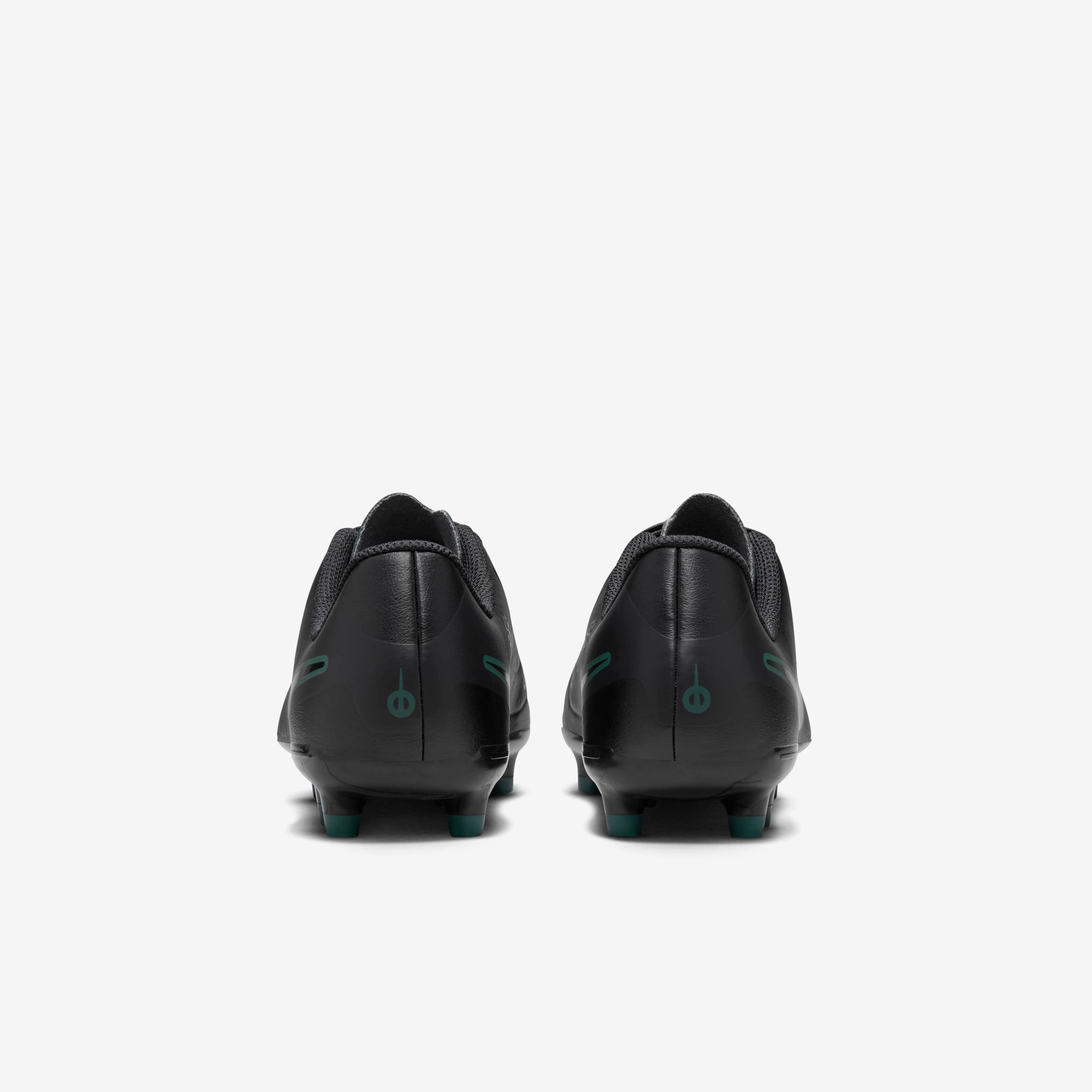 Nike Jr. Tiempo Legend 10 Club image number 5