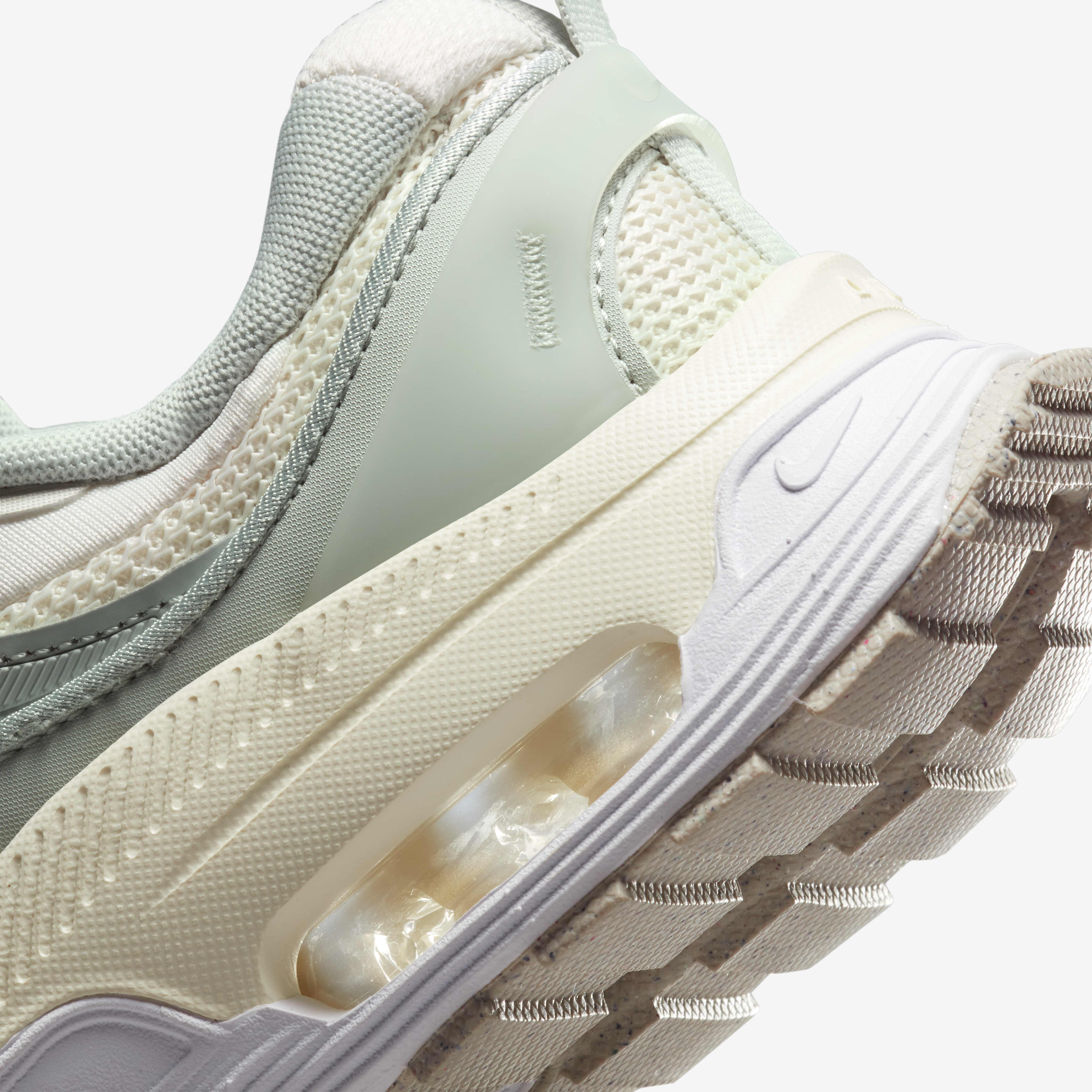 اير ماكس بليس نكست نيتشر image number 7