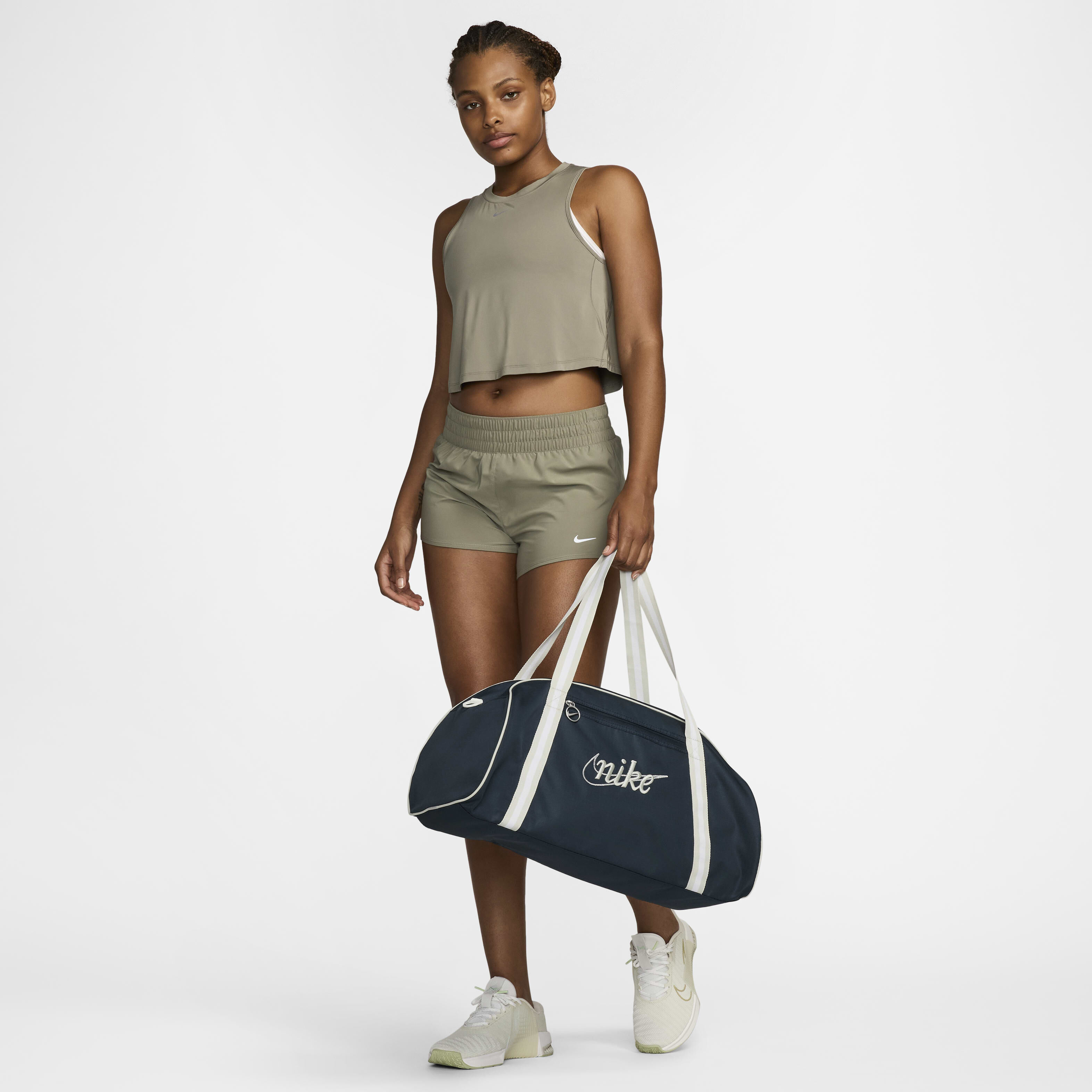 Buy Nike Gym Club Training Bag (24L) - Armoury Navy/Sea