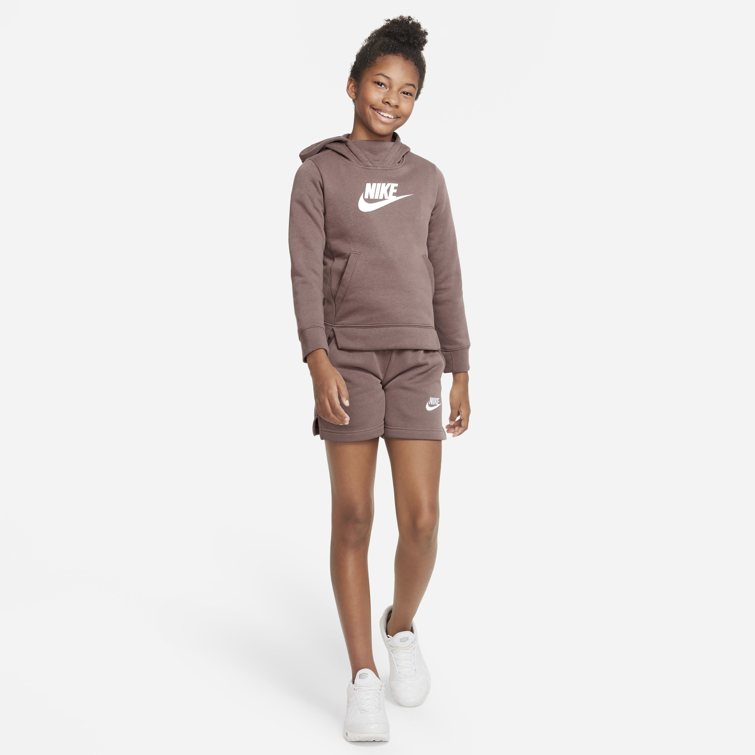 Nike Sportswear Club image number 5