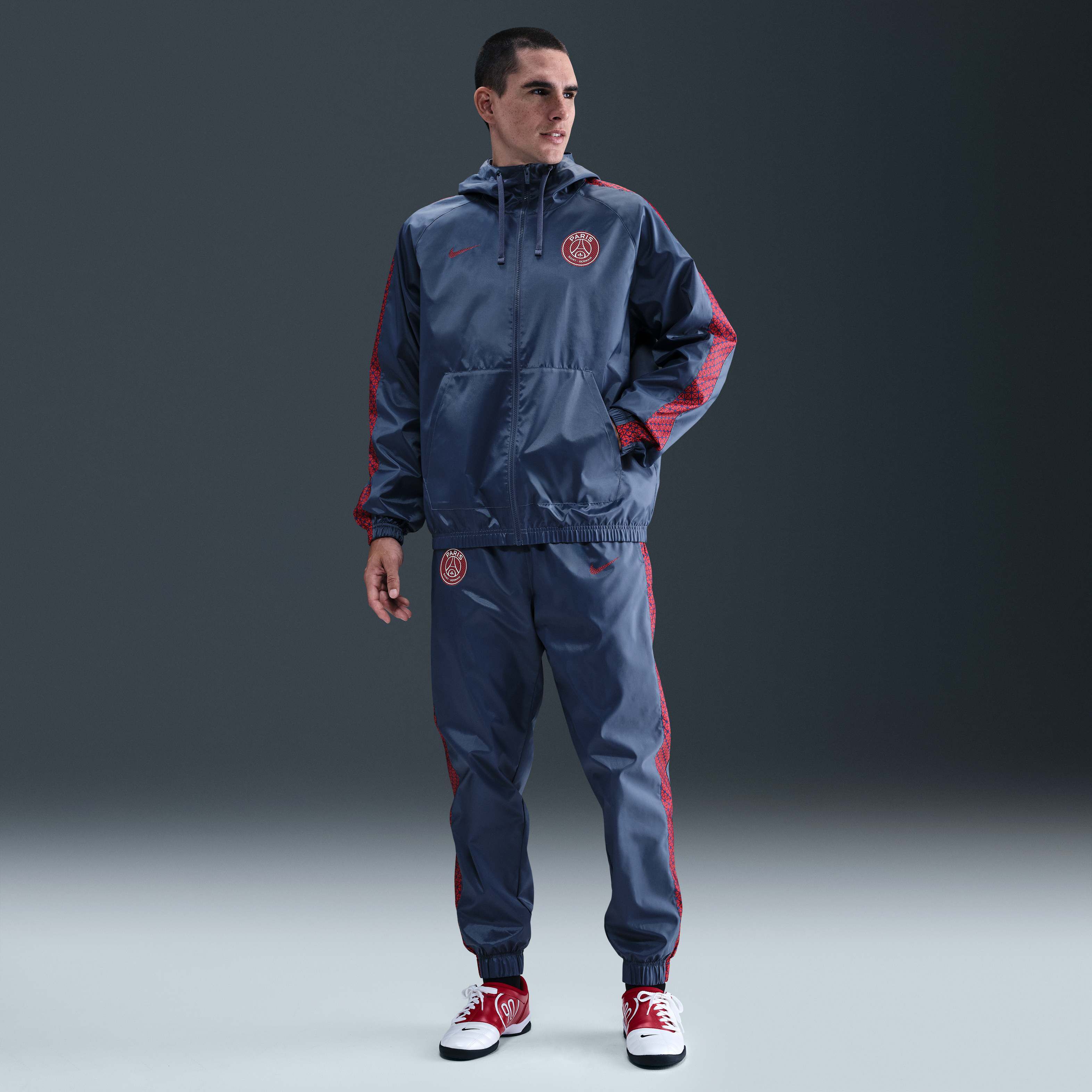 NIKE Paris Saint-Germain ナイロンセットアップ Buy Paris Saint-Germain Men's Nike Football Hooded Woven Tracksuit