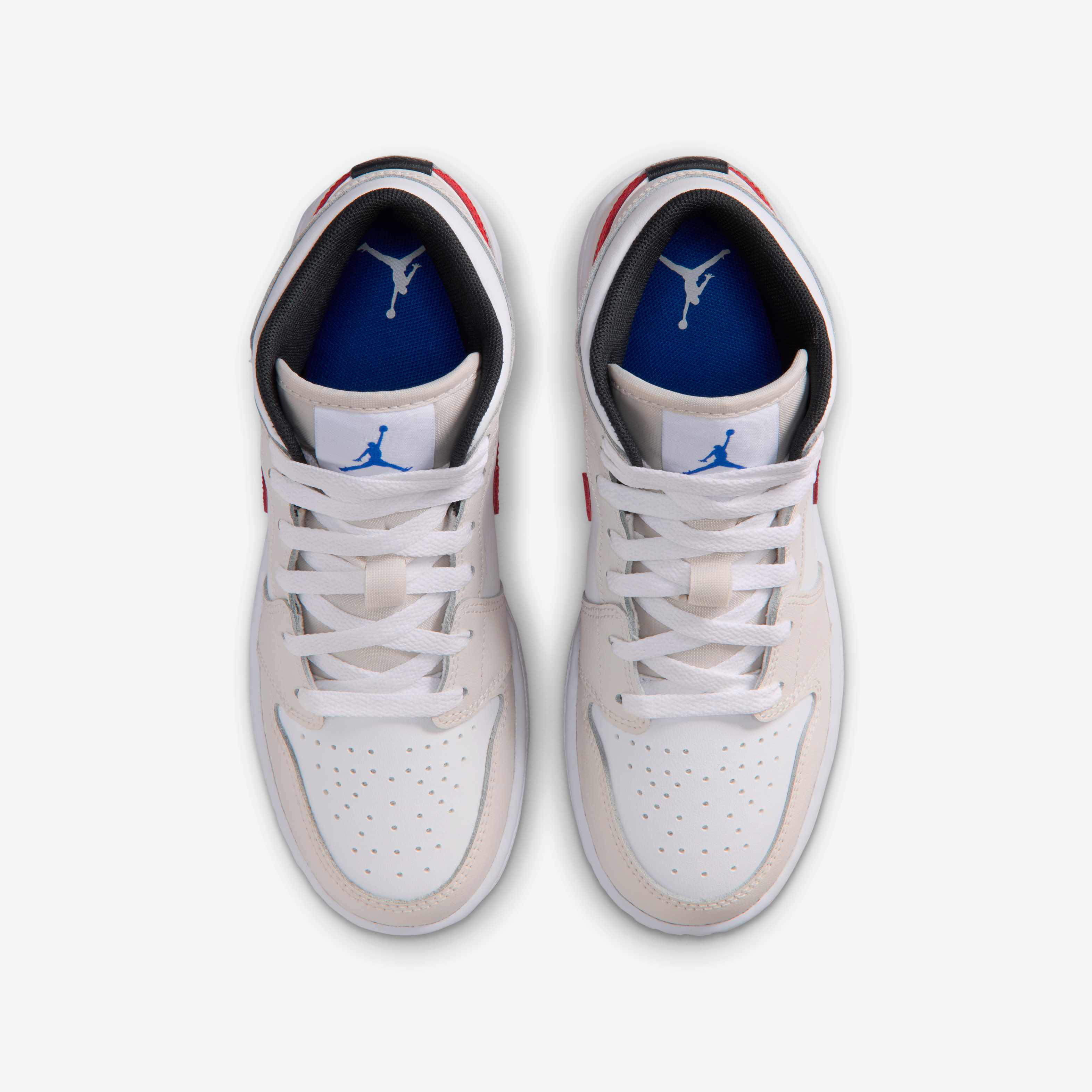 Air Jordan 1 Mid image number 3