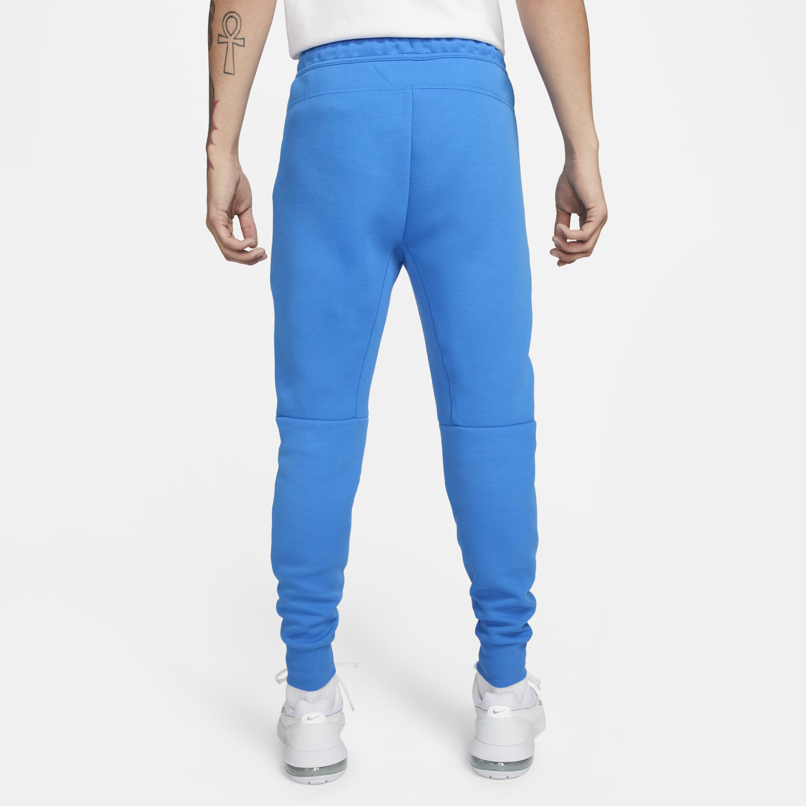 Buy Nike Sportswear Tech Fleece Men s Joggers Nike Qatar Official