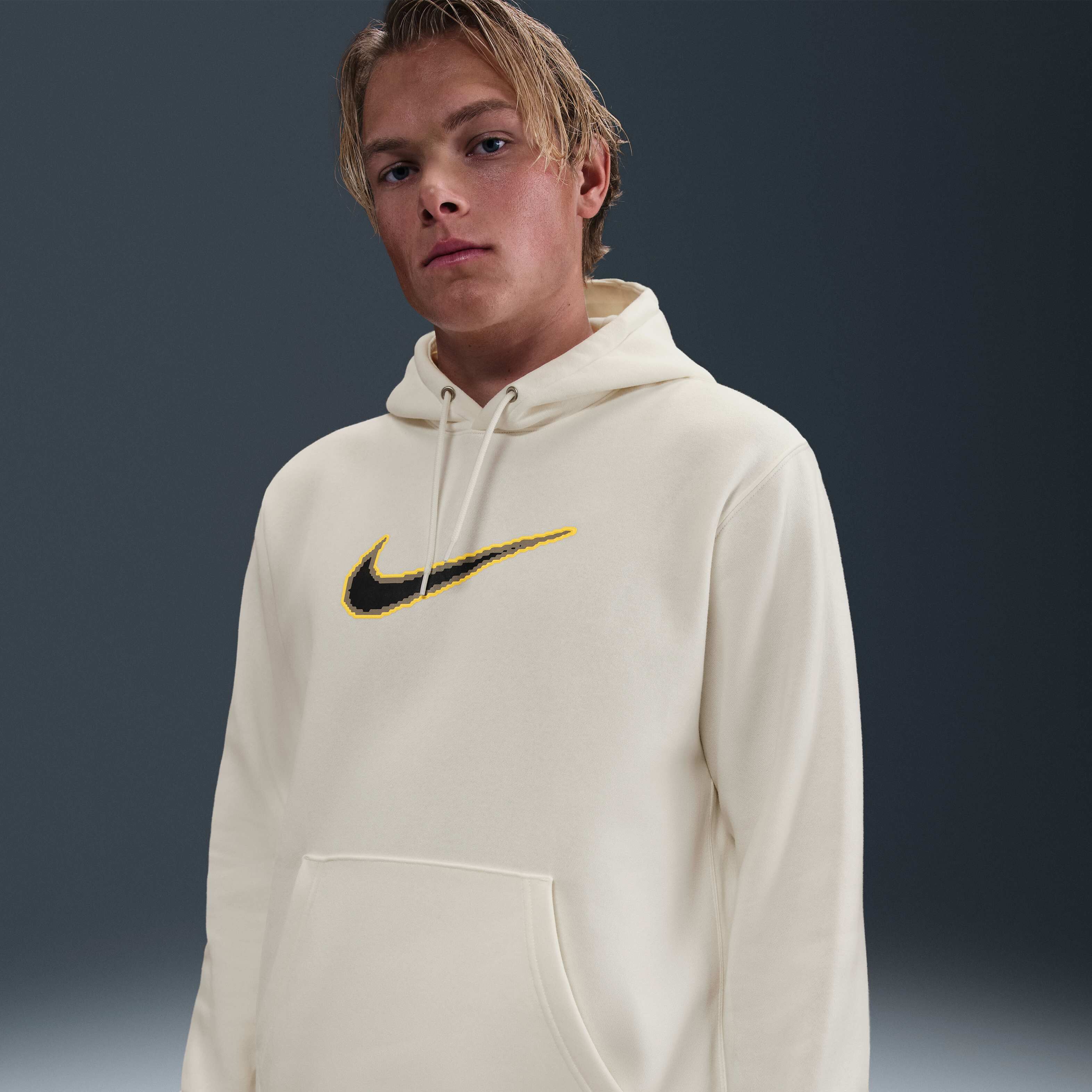 Nike Sportswear Club image number 0