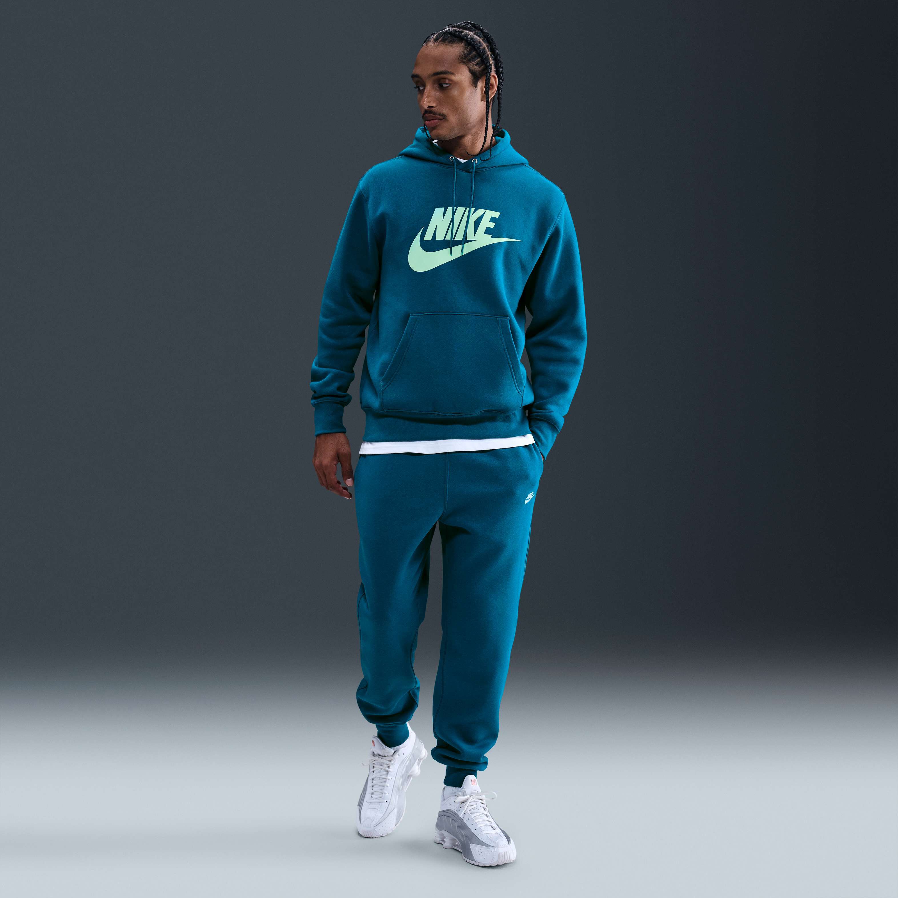 Nike Sportswear Club image number 3