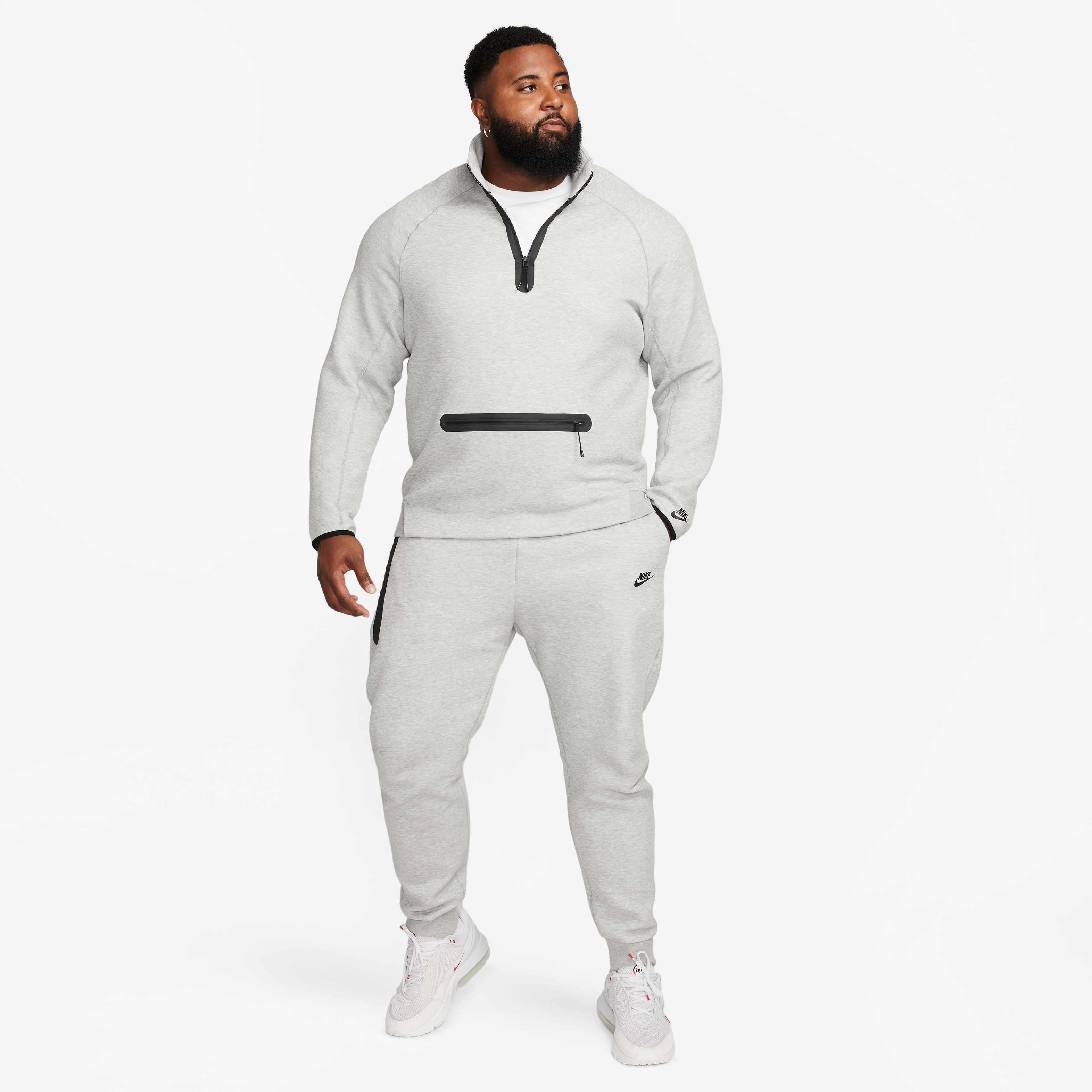 Nike Sportswear Tech Fleece image number 16