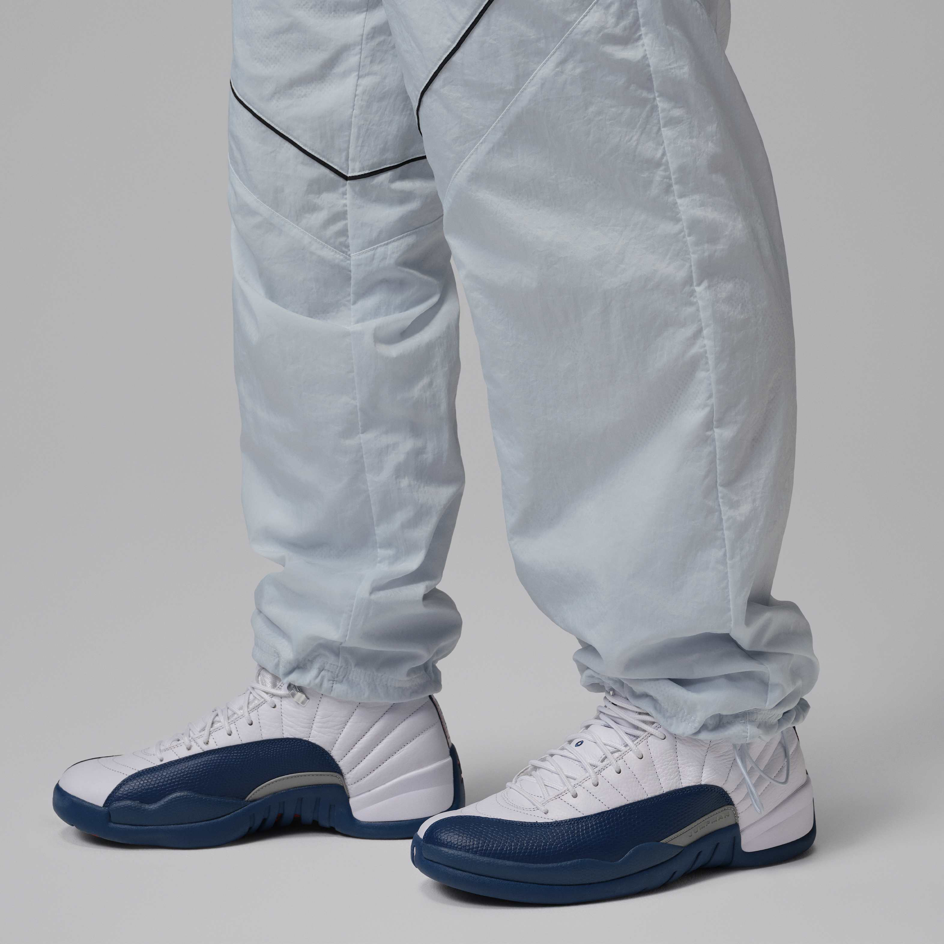 Jordan Brooklyn image number 4