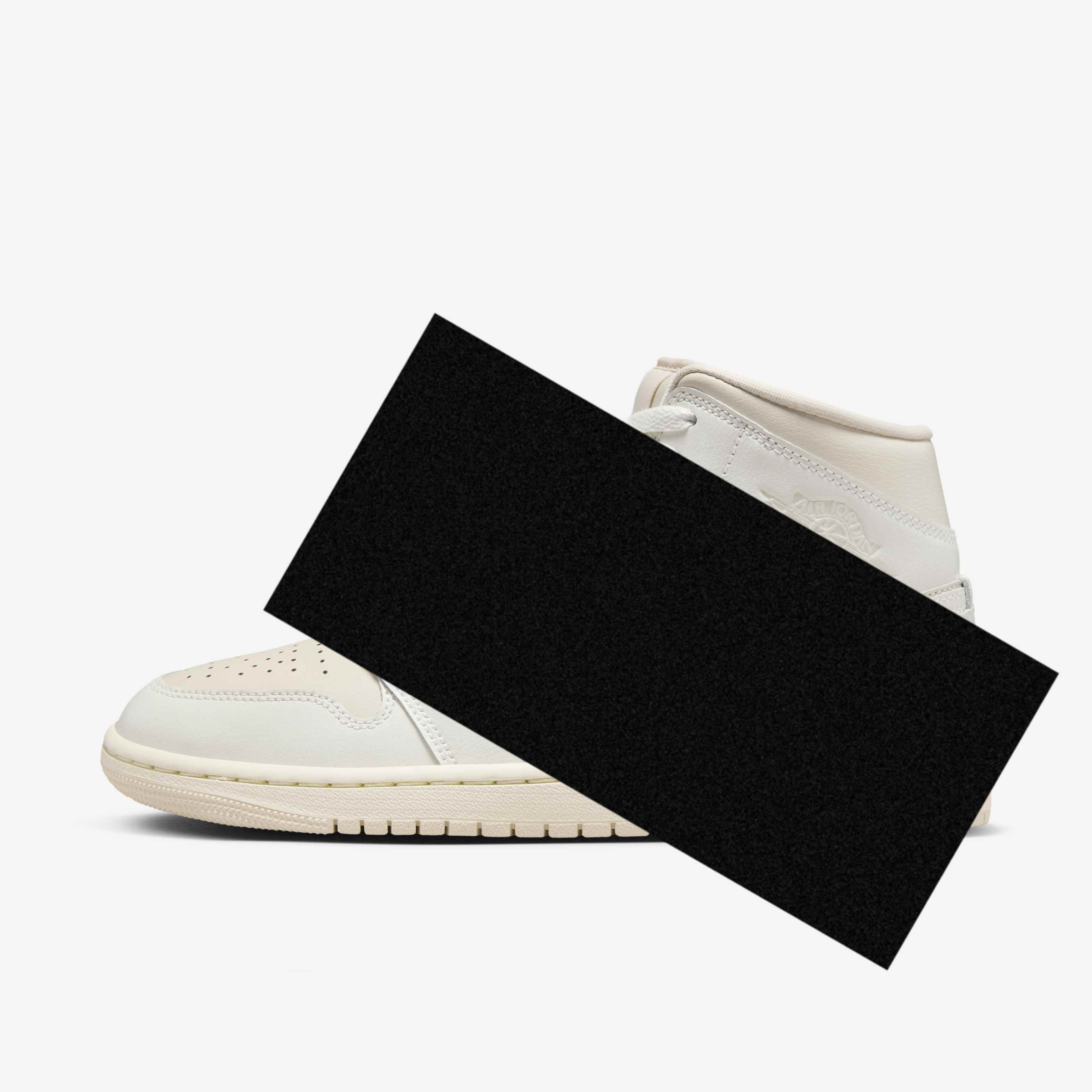 Air Jordan 1 Mid image number 0