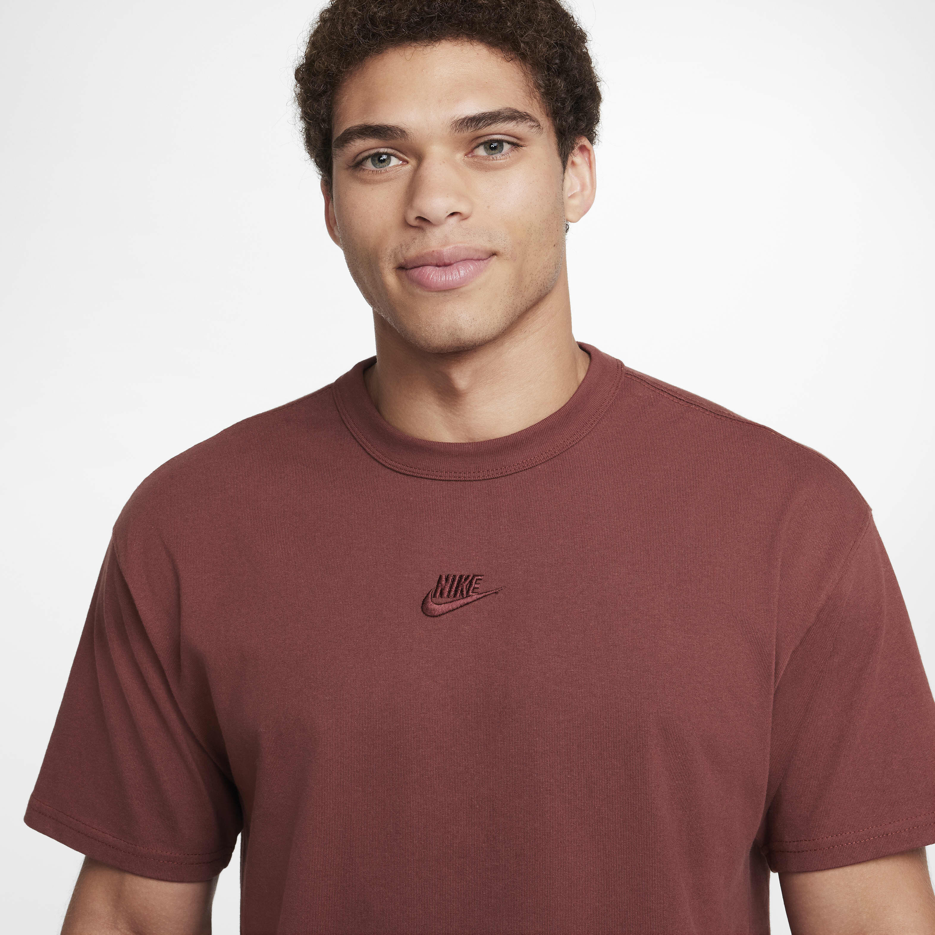 Nike t shirt price in qatar cheap