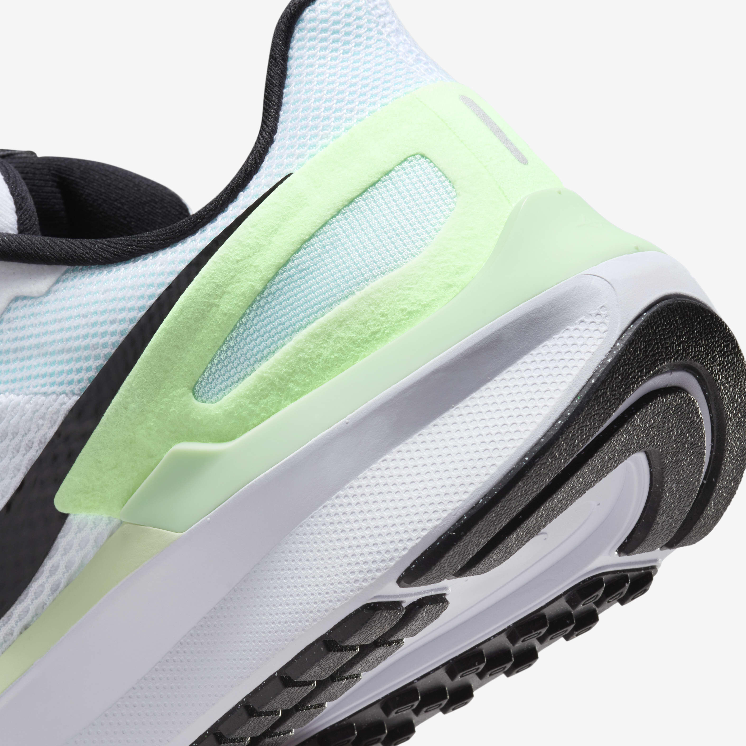 Nike Structure 25 image number 7