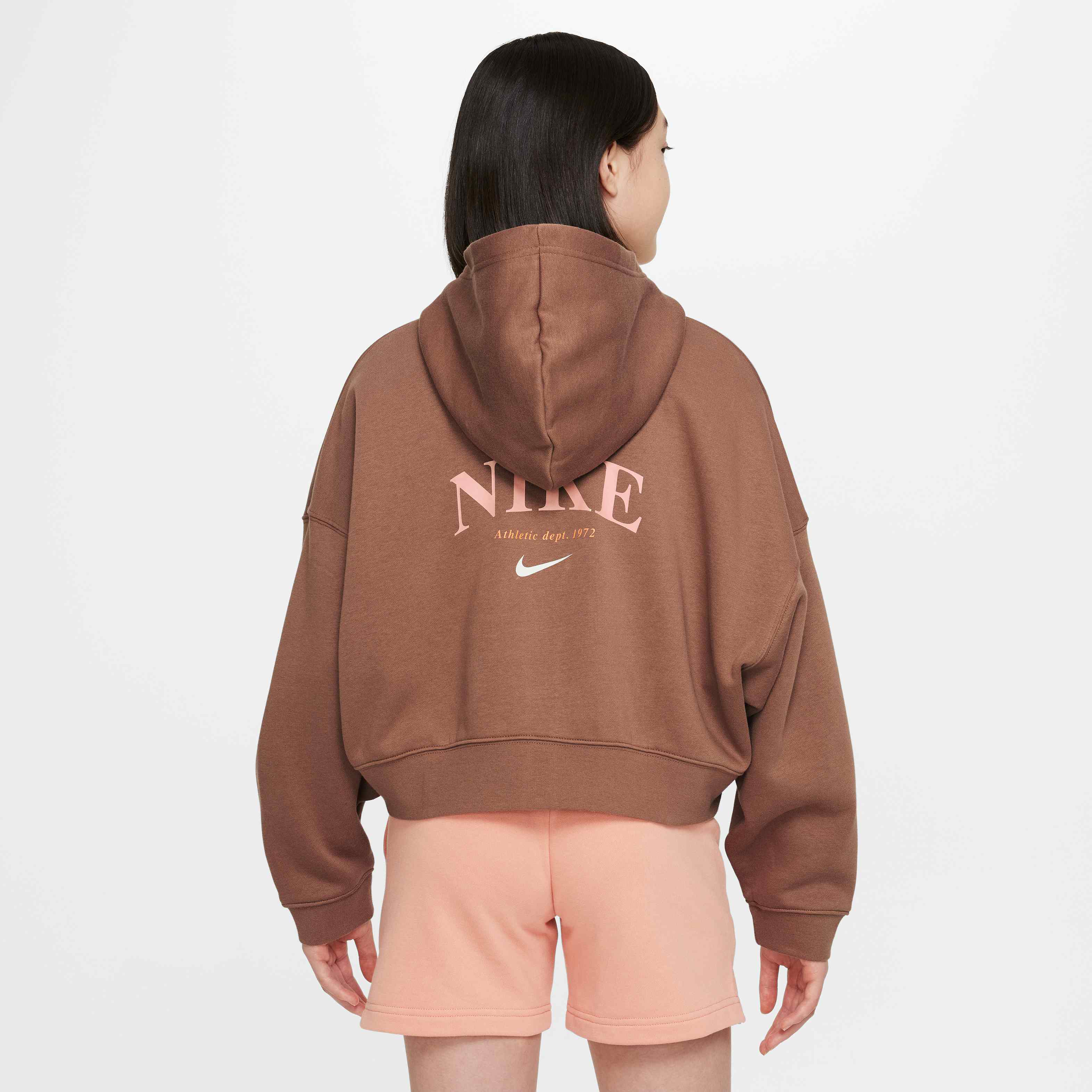 نايكي سبورتسوير image number 1