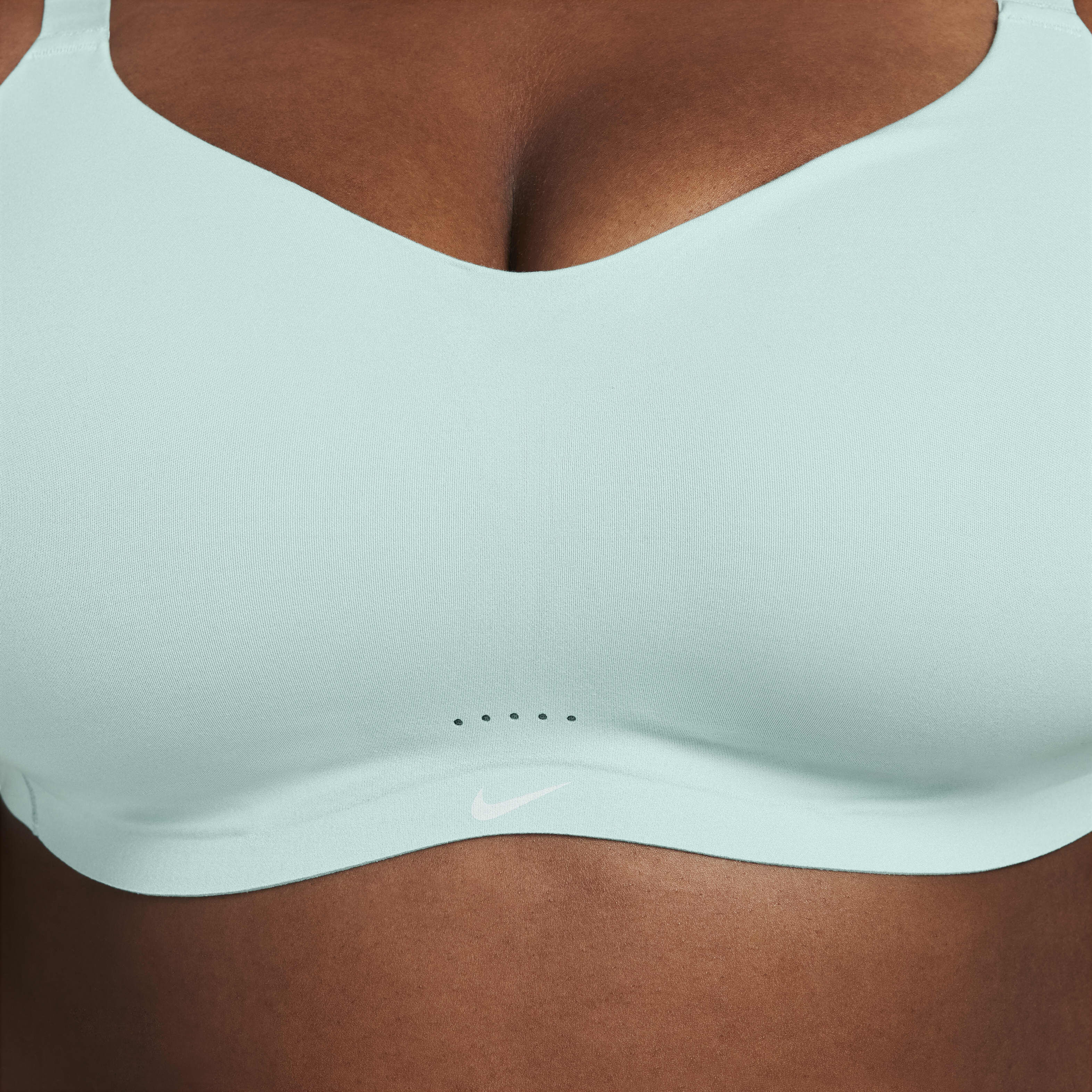 Nike Alate Minimalist image number 12