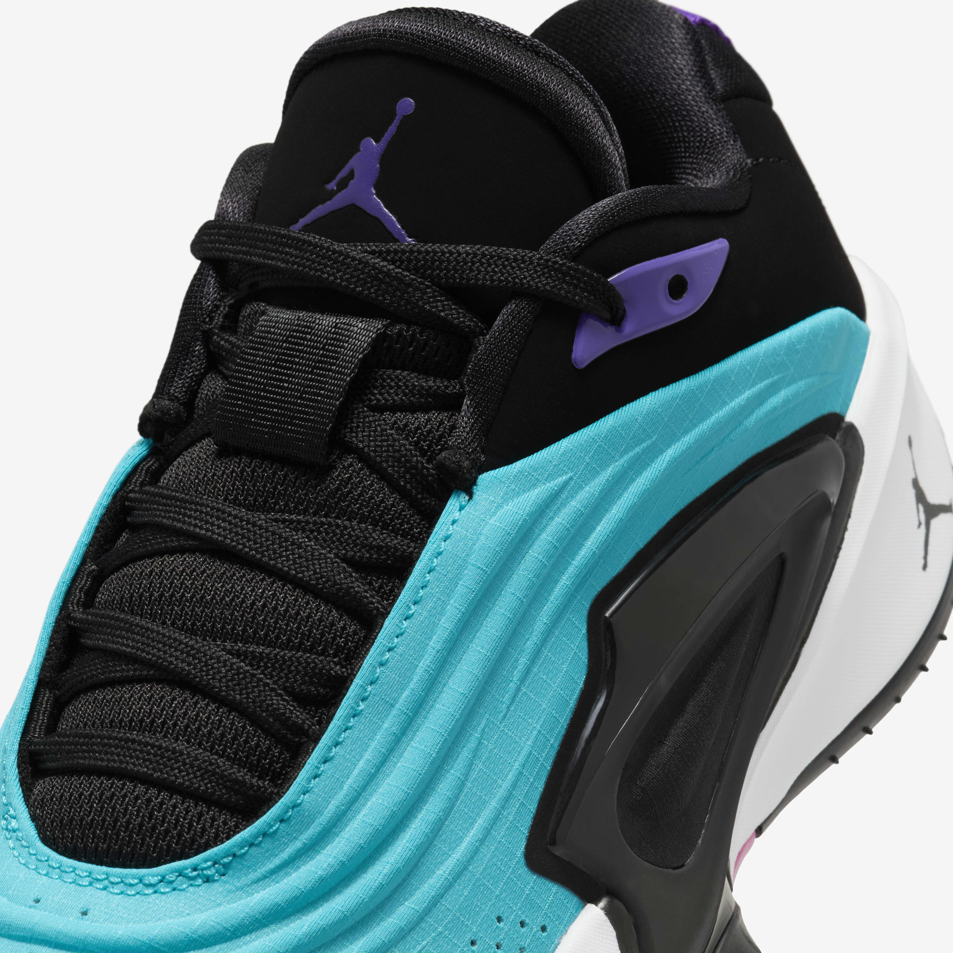 Luka 3 image number 6