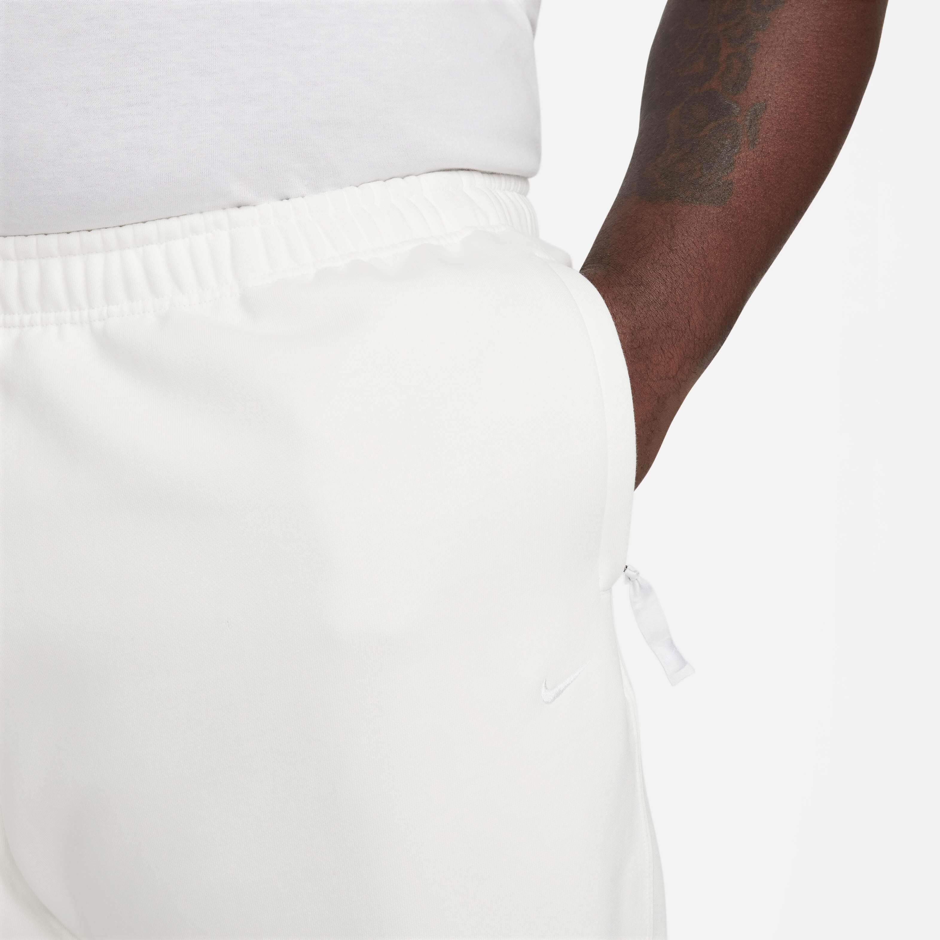 Nike Solo Swoosh image number 9