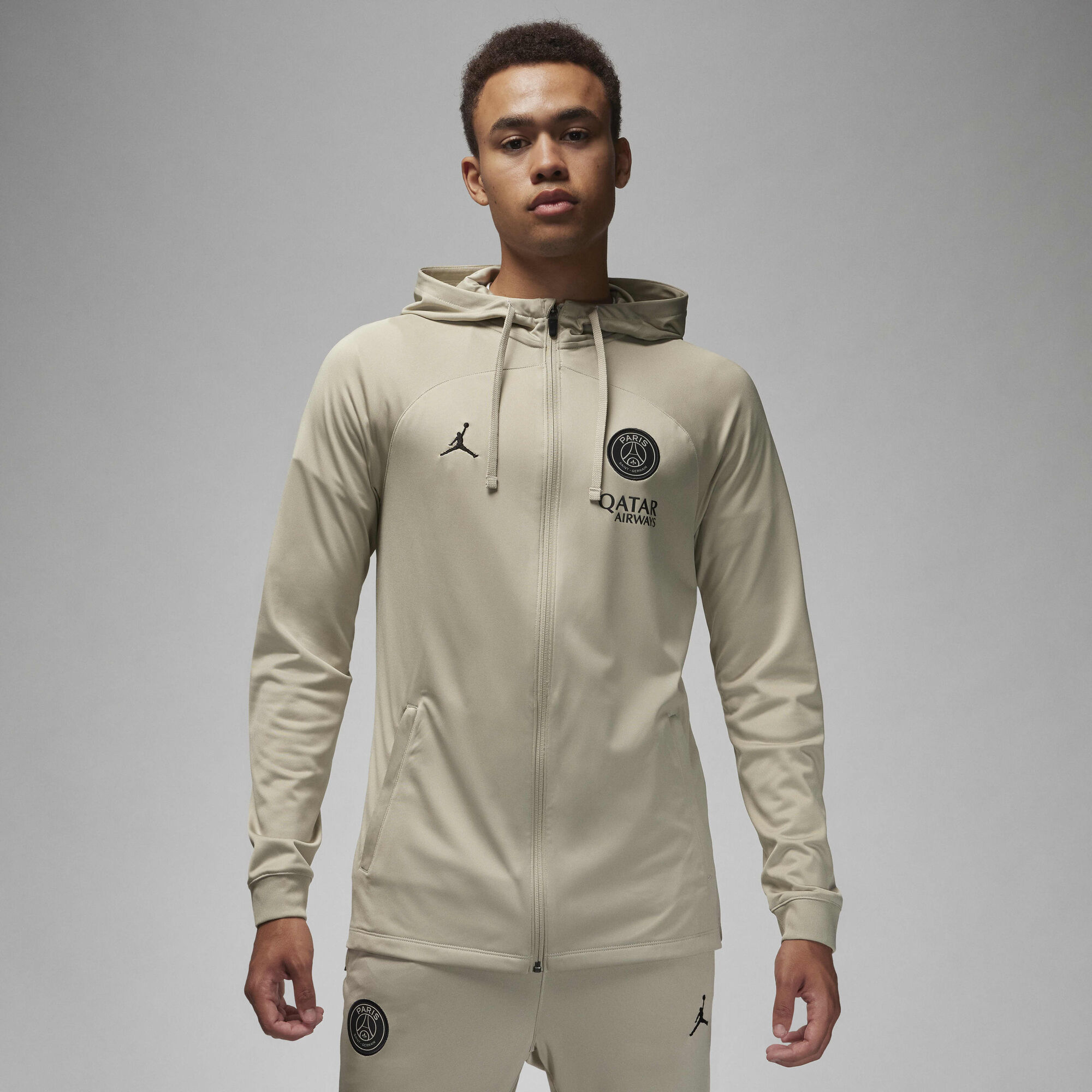 Zoom image