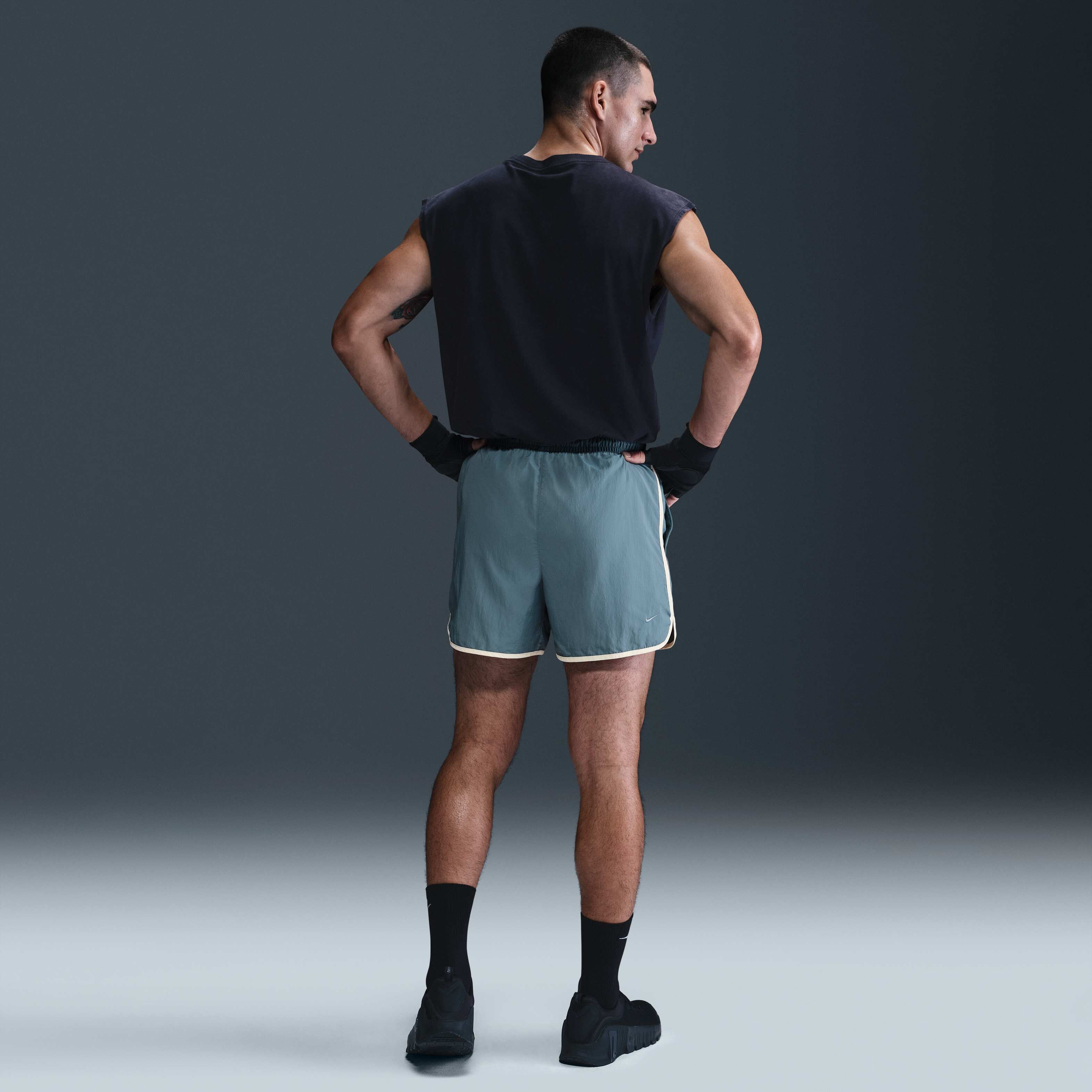 Nike Gym Heritage image number 3