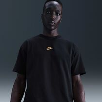 Nike Sportswear Premium Essentials