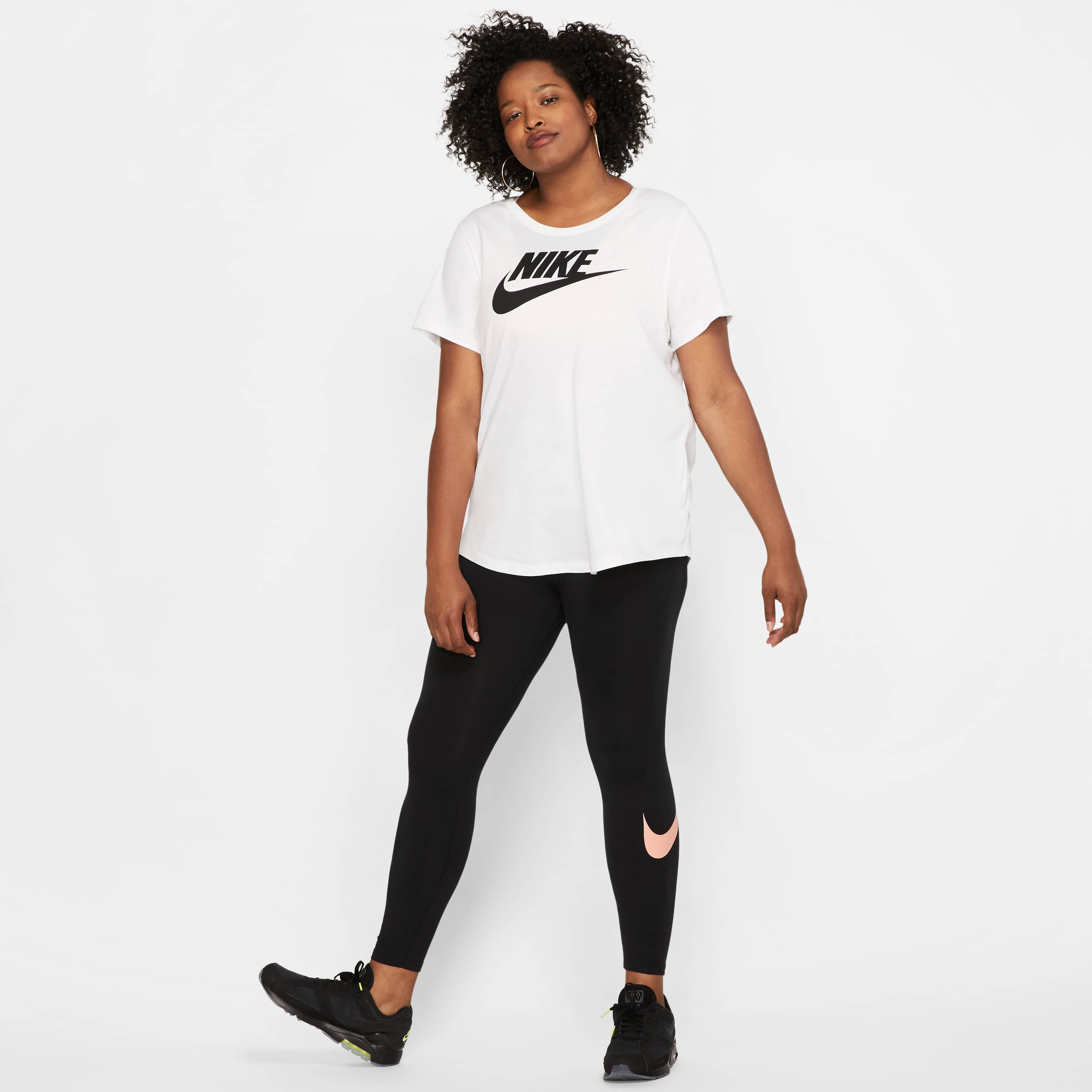 نايكي سبورتسوير ايسنشال image number 3