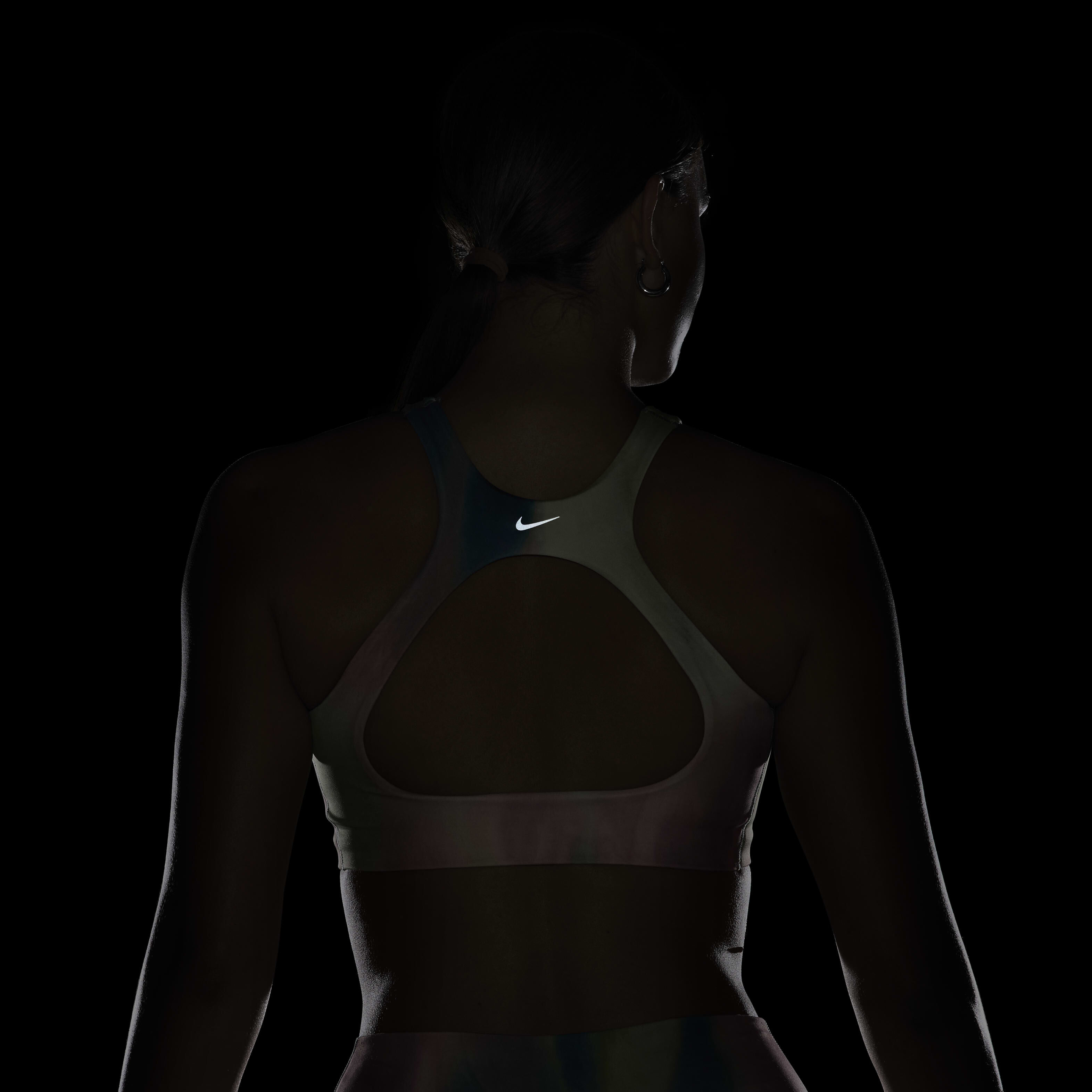 نايكي ون ويمنز ارتيست كوليكشن image number 5