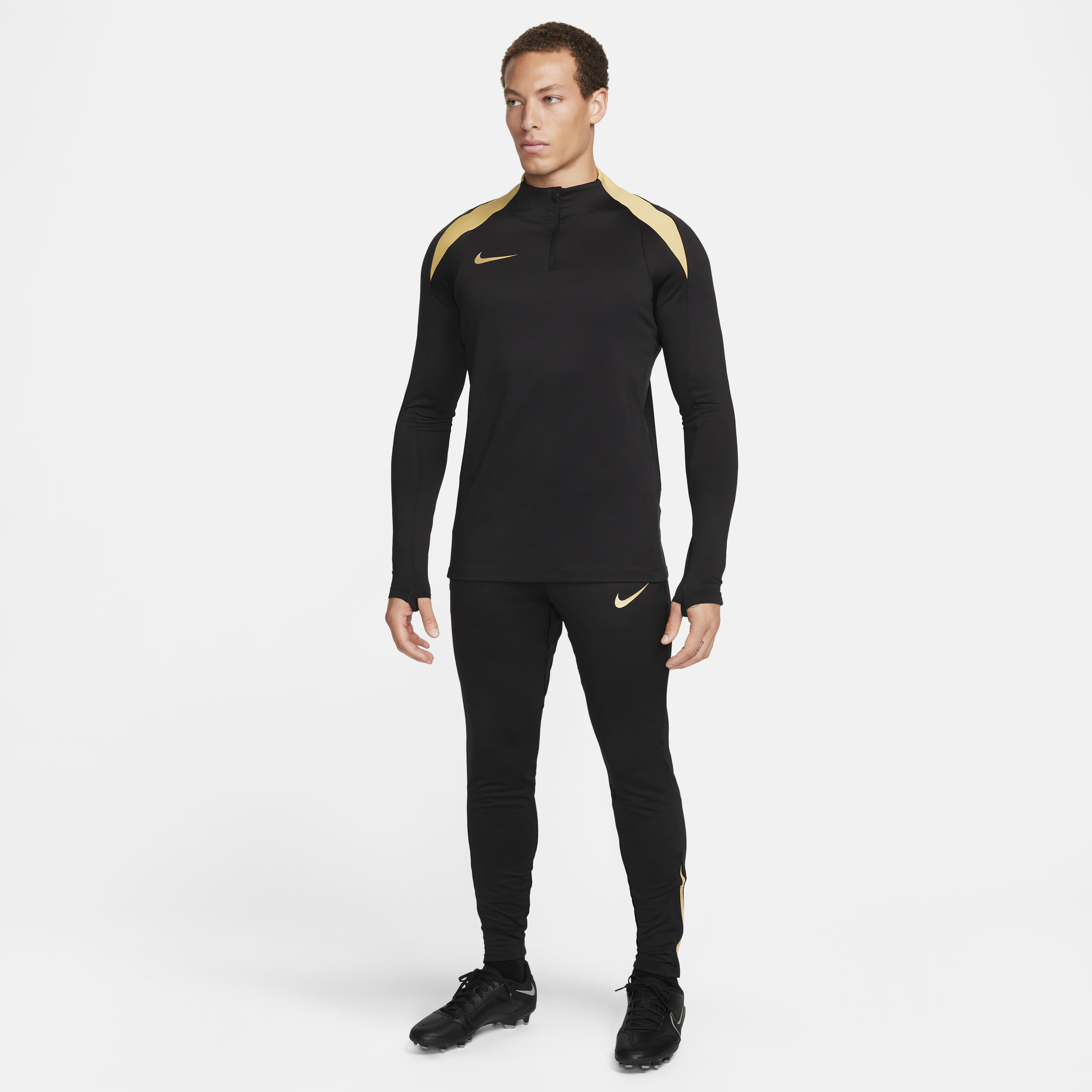 Nike Strike image number 5