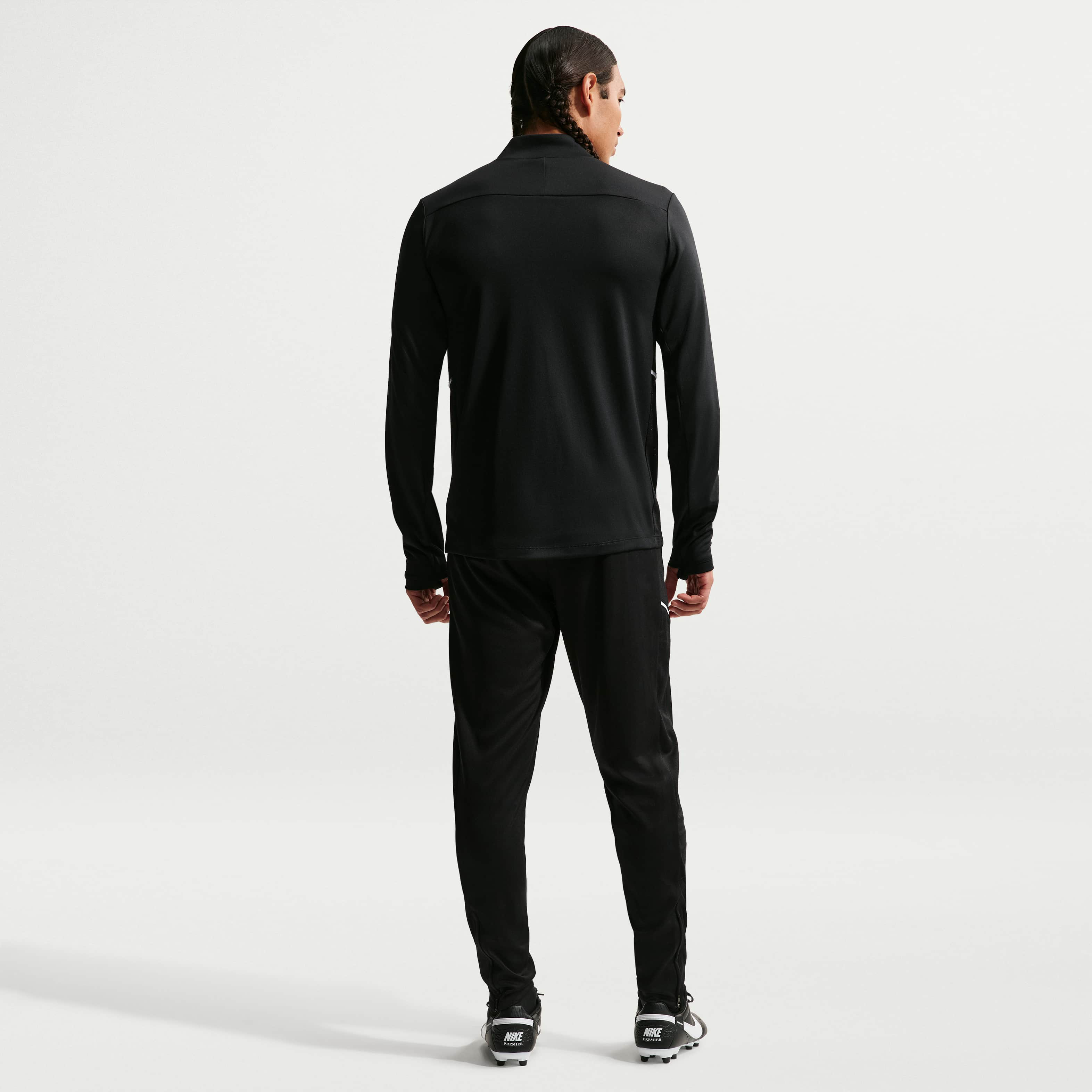 Nike Academy image number 4