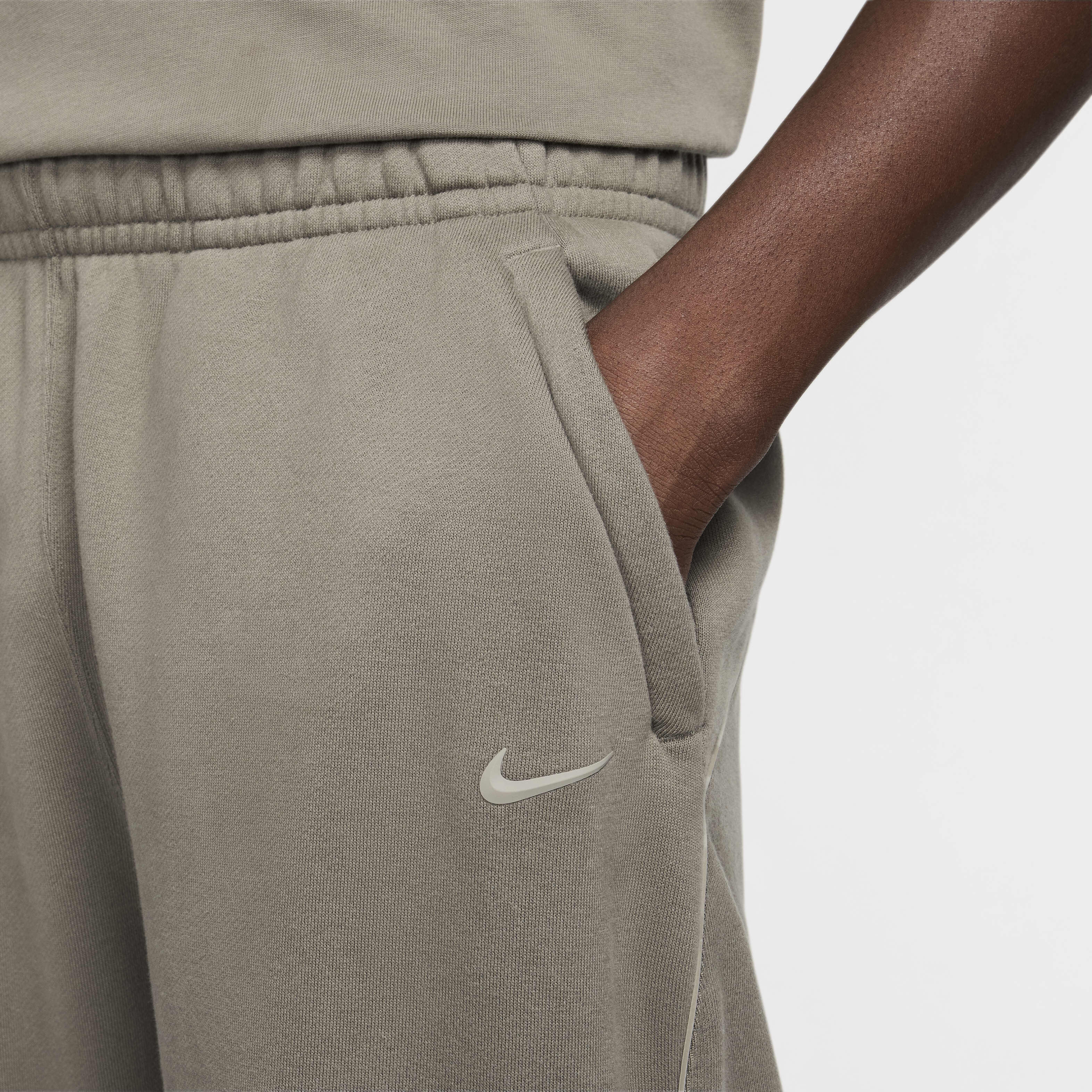 Nike nrg premium essential fleece pant olive grey clearance