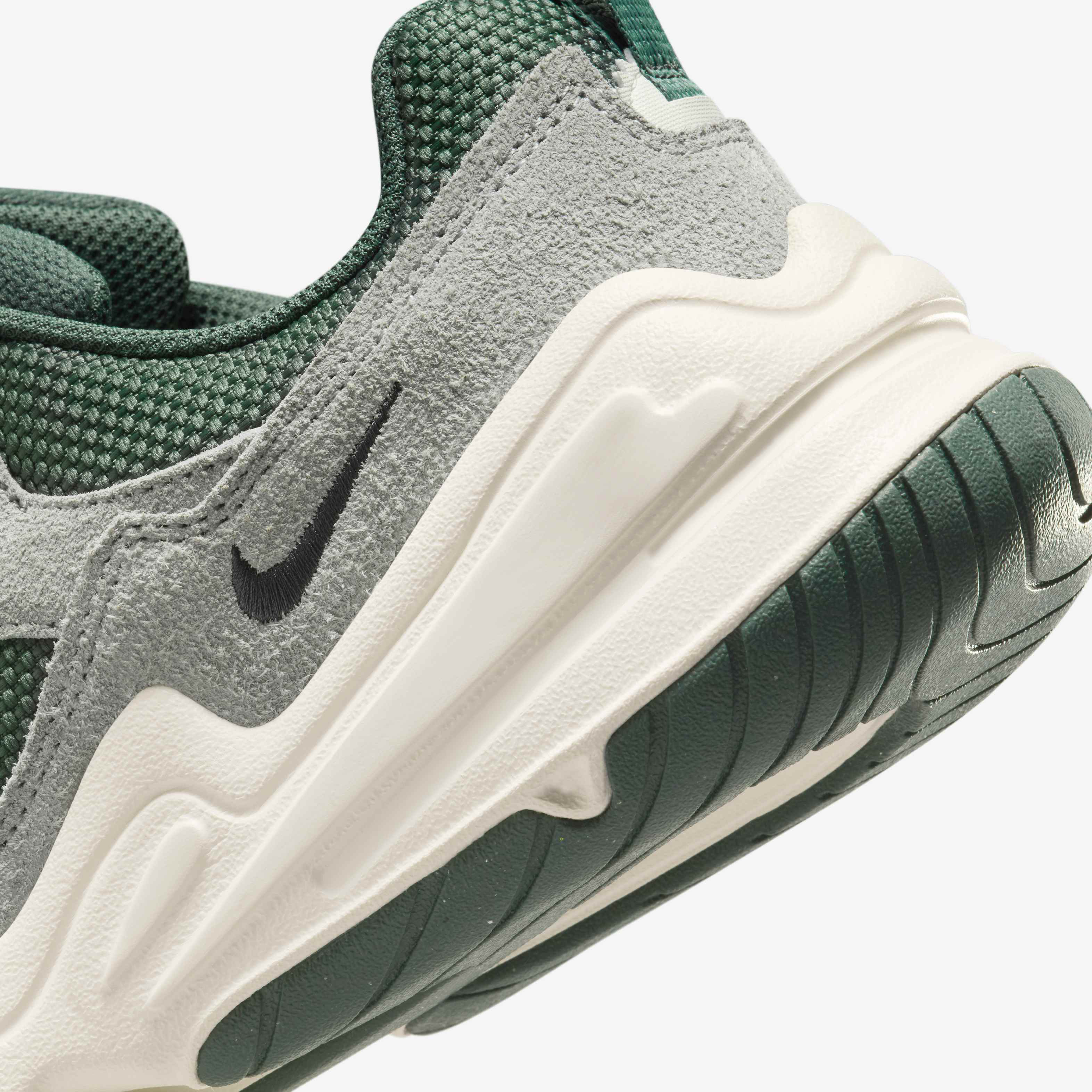 Nike Tech Hera image number 7