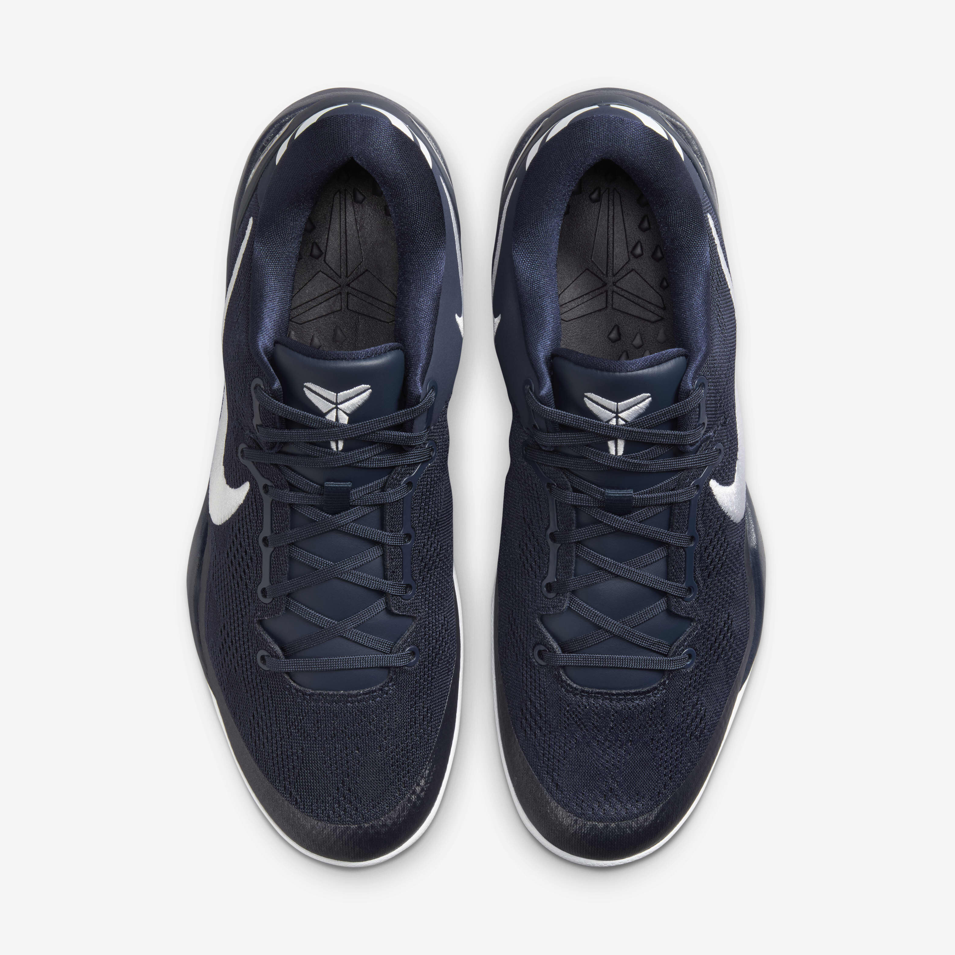 Kobe ad 8 new arrivals