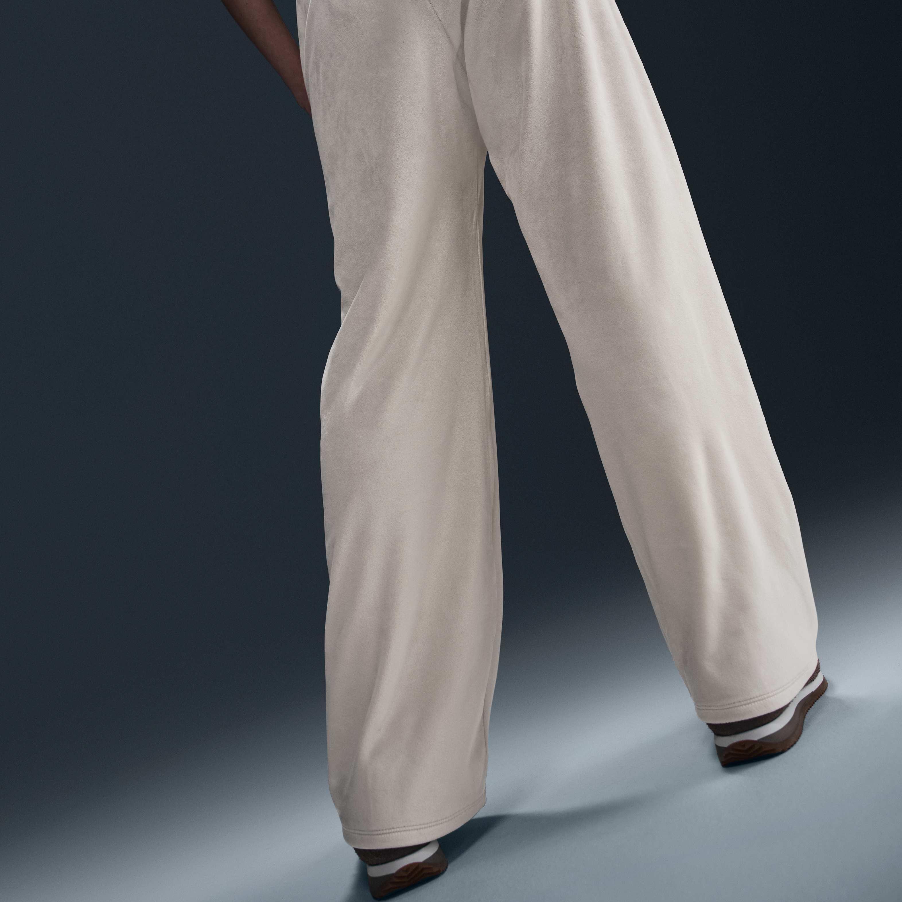 نايكي سبورتسوير تشيل نت image number 2