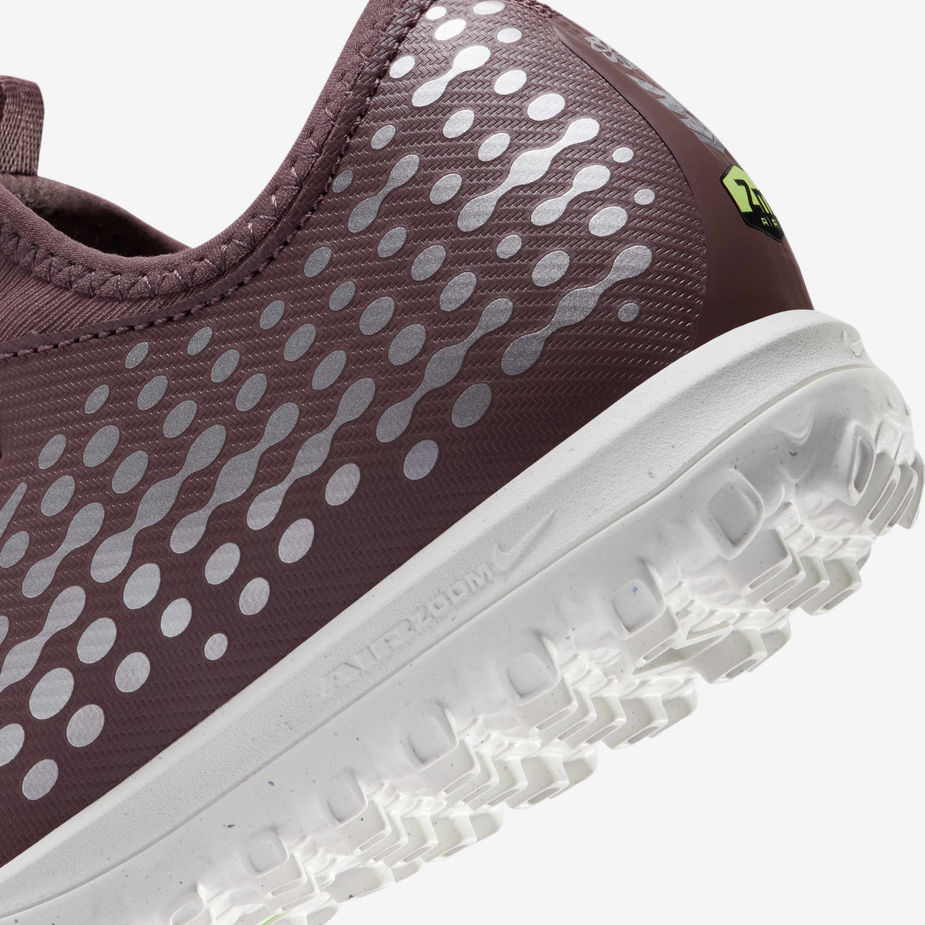 Nike Jr. Mercurial Vapor 16 Academy 'Kylian Mbapp&eacute;' image number 7