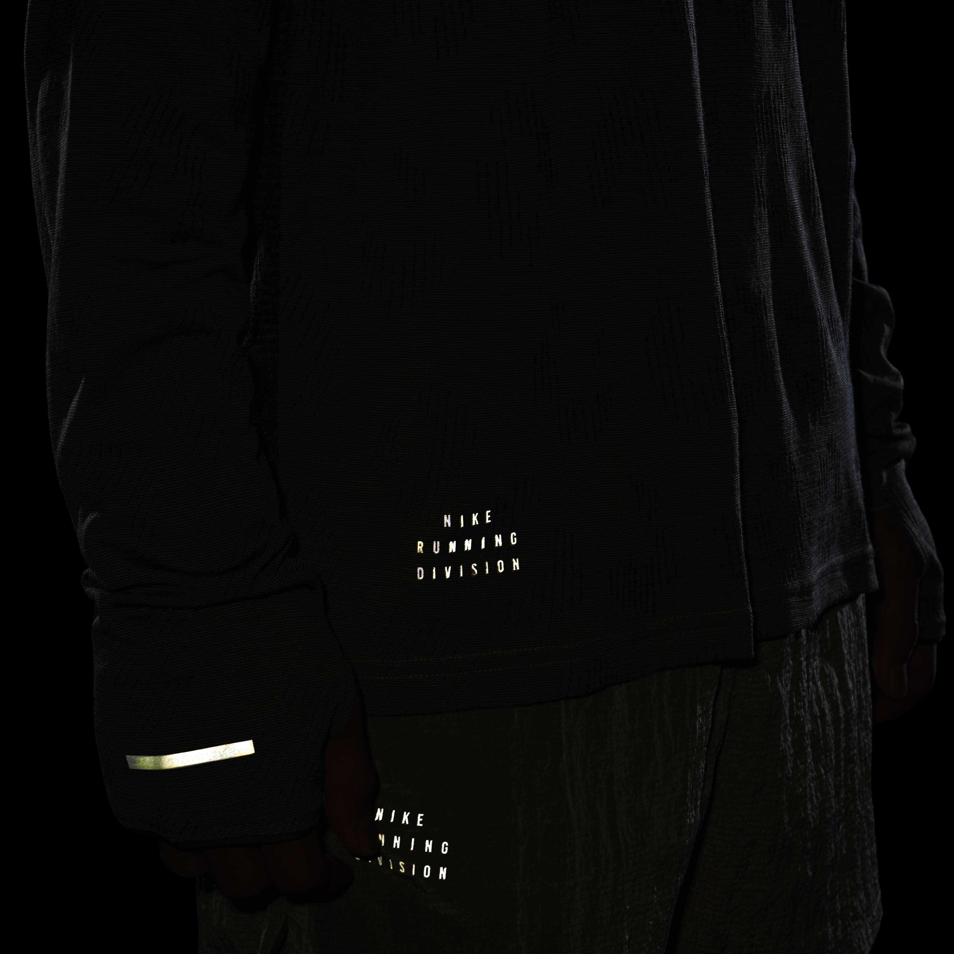 Nike Running Division image number 8