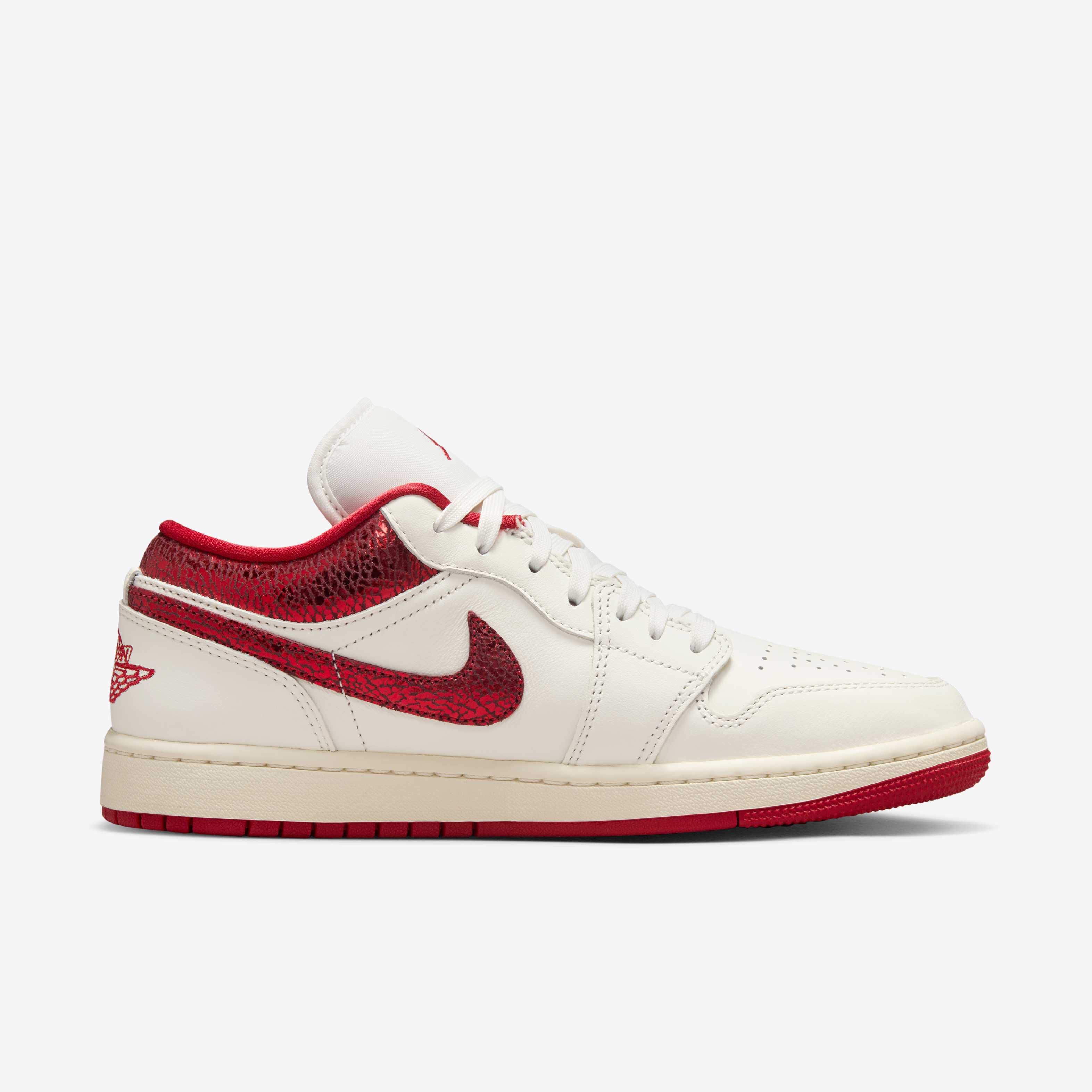 Air Jordan 1 Low SE image number 2