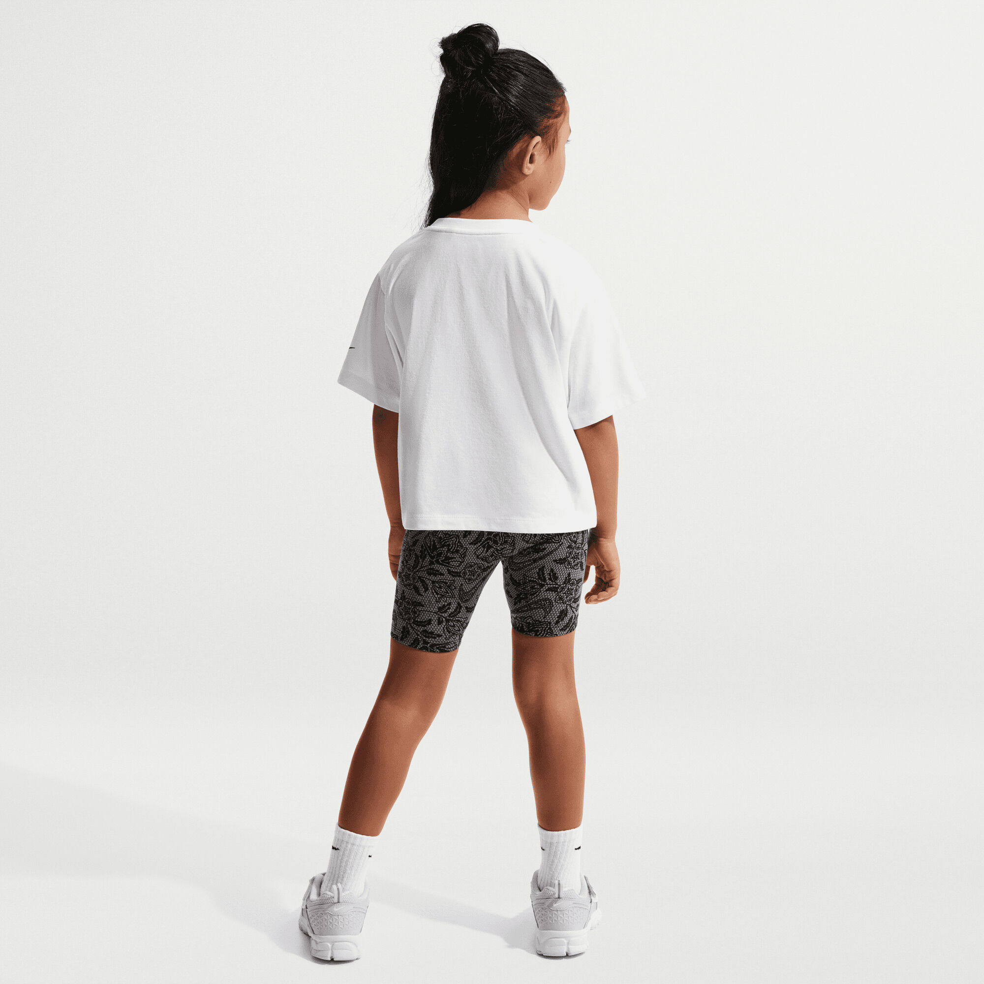 نايكس لايس إت أب image number 1