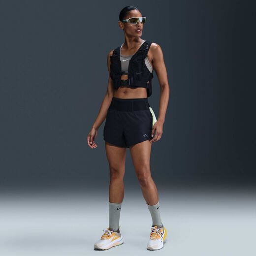 لوازم الطرق الوعرة-نايكي, نايكي تريل, شورت الجري دراي-فت بخصر مرتفع وسروال دخلي للنساء - 4 إنش