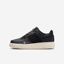 Nike Air Force 1 LV8 1