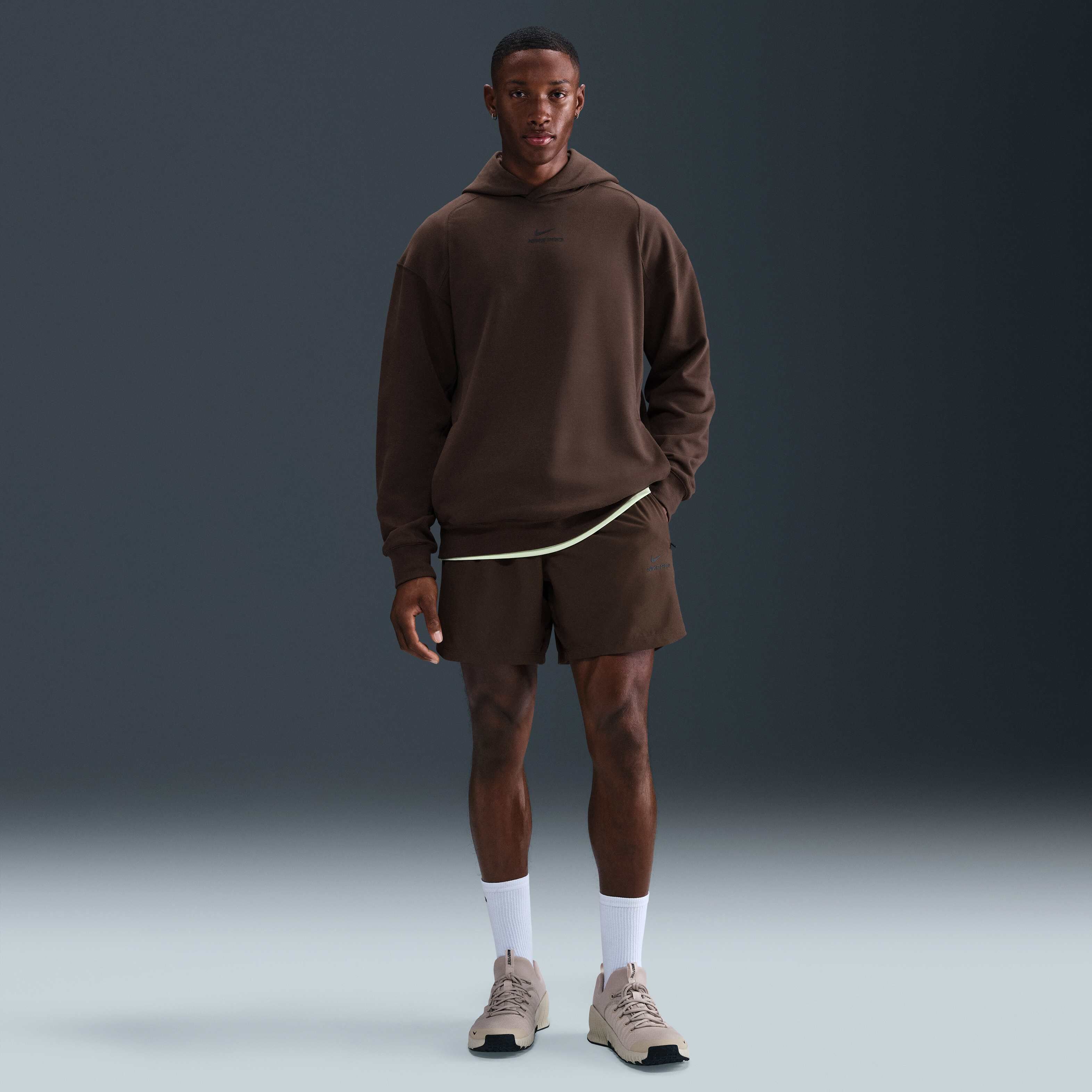 Nike Pro Training image number 0