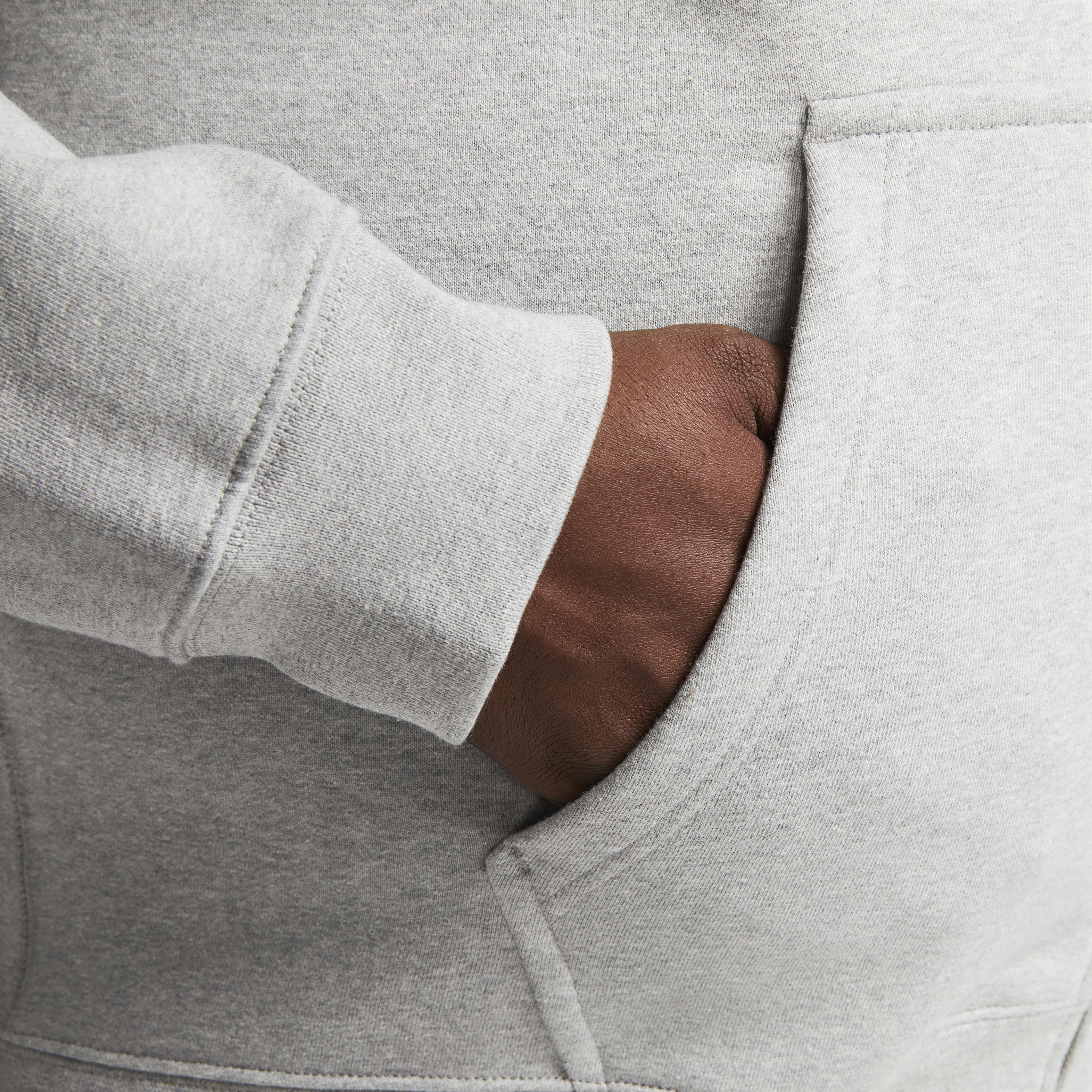 نايكي سولو سووش image number 13