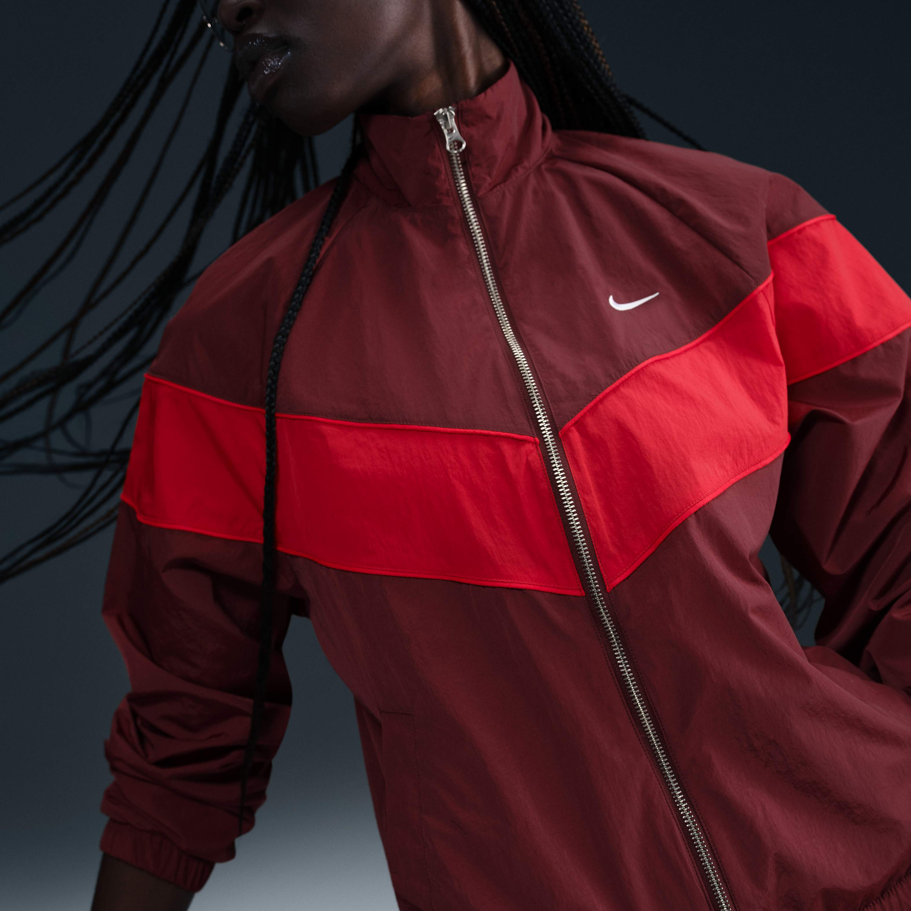 Nike Windrunner image number 2