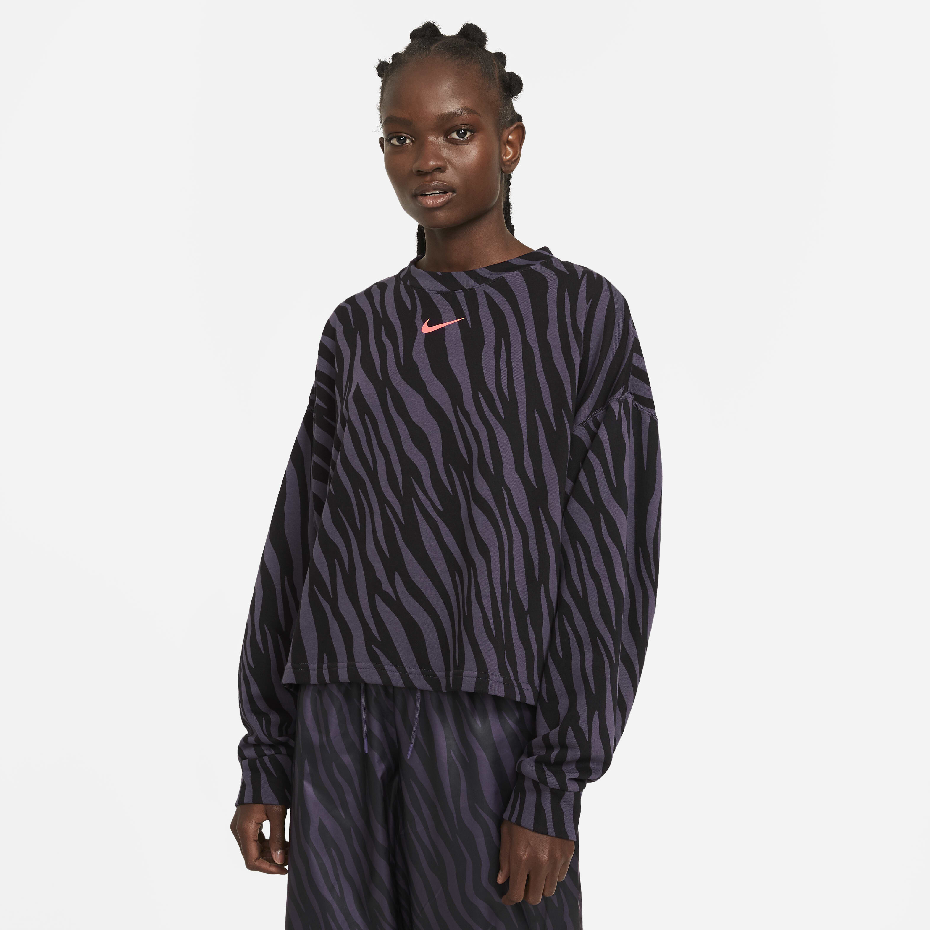 Nike Sportswear Icon Clash image number 0