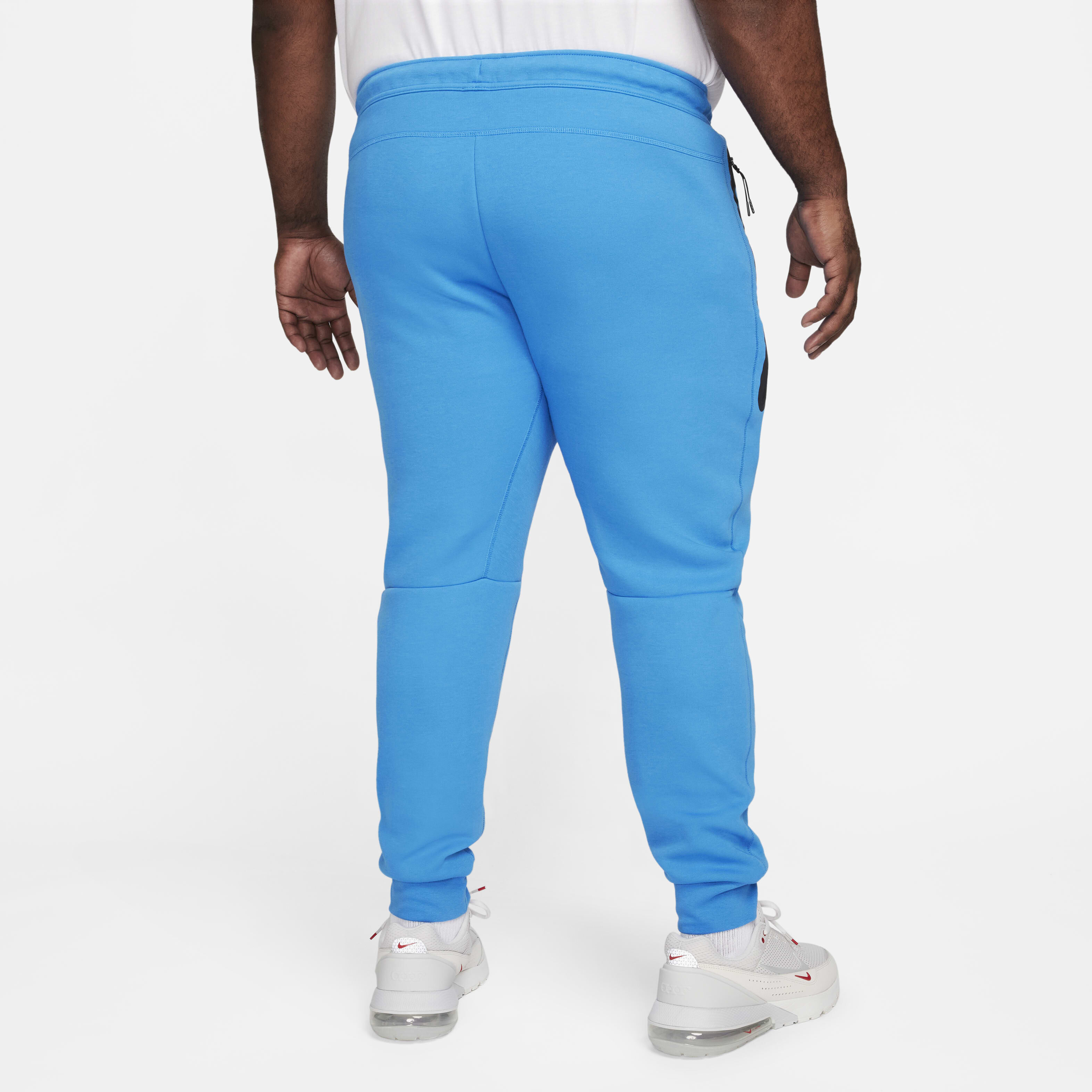 Buy Nike Sportswear Tech Fleece Men s Joggers Nike Qatar Official