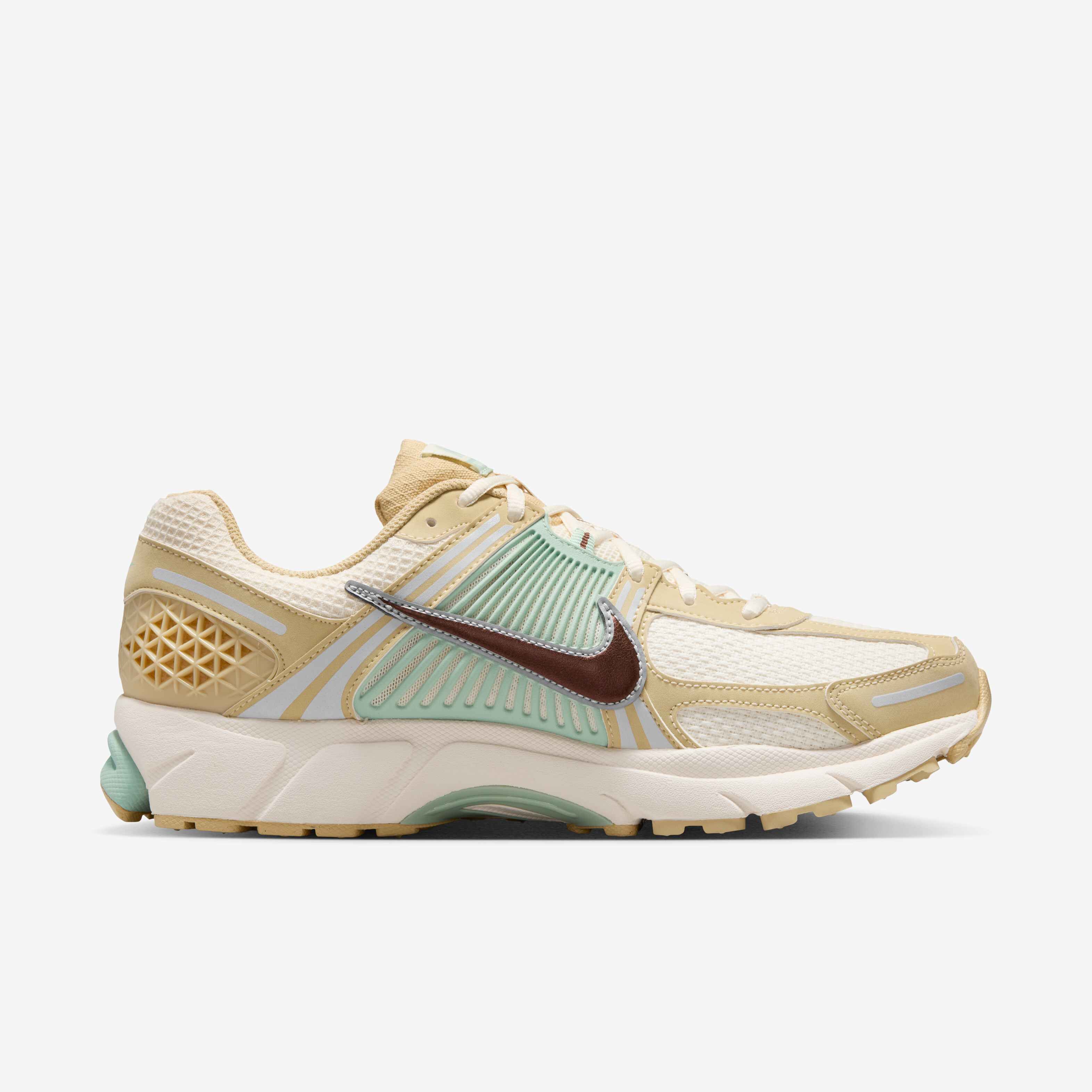 Nike Zoom Vomero 5 SE image number 2