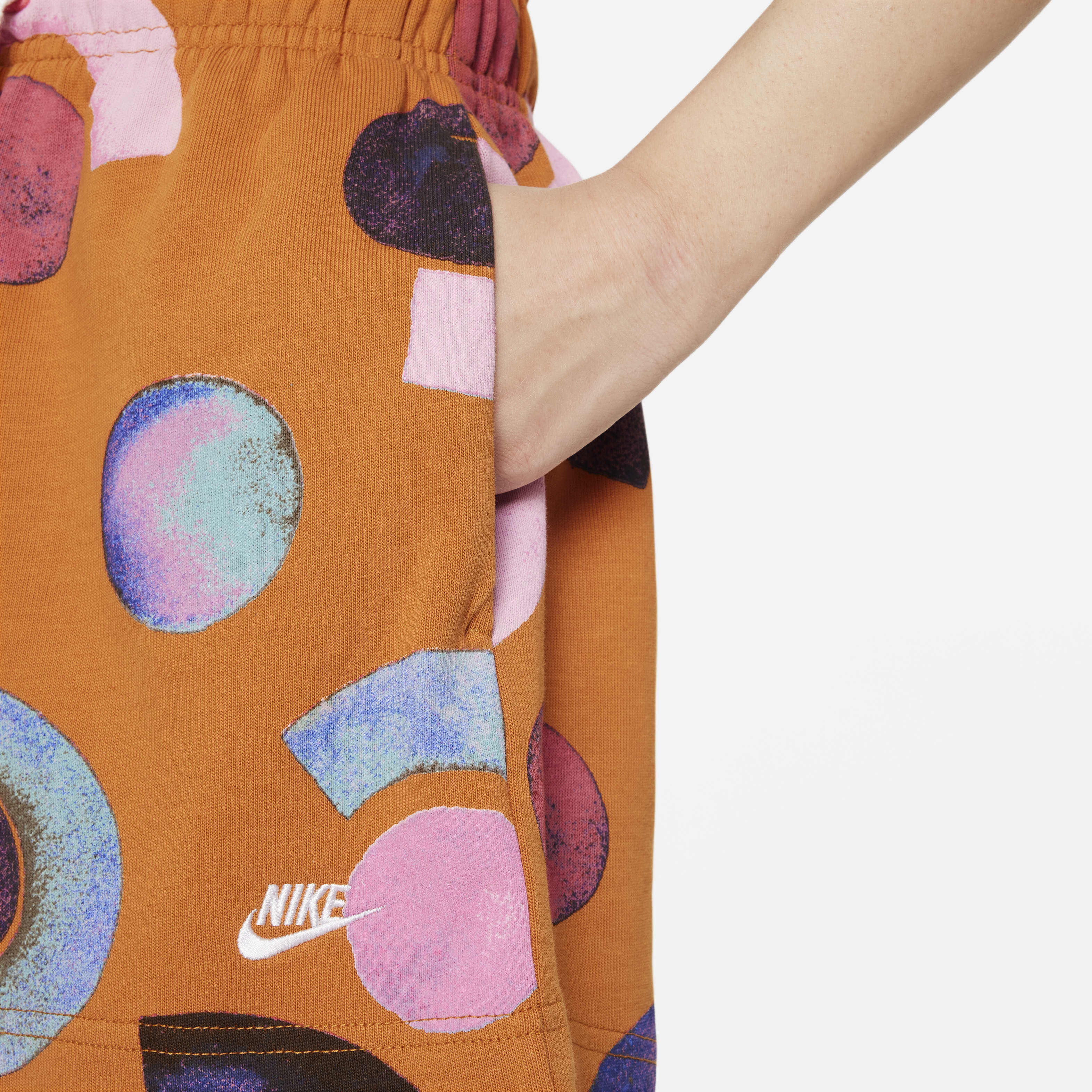 نايكي سبورتسوير image number 4