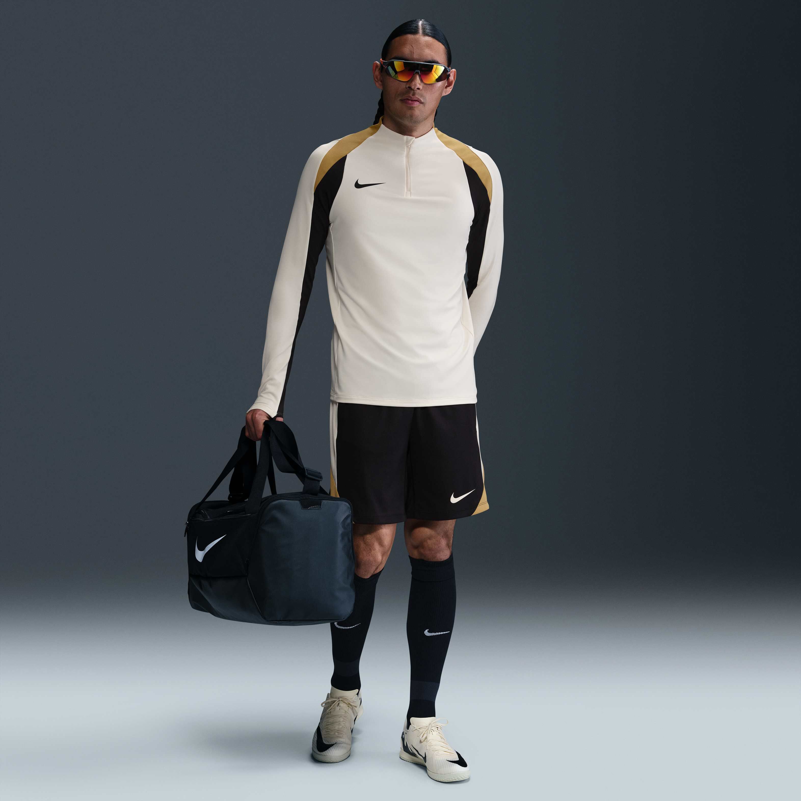 Nike Strike image number 3