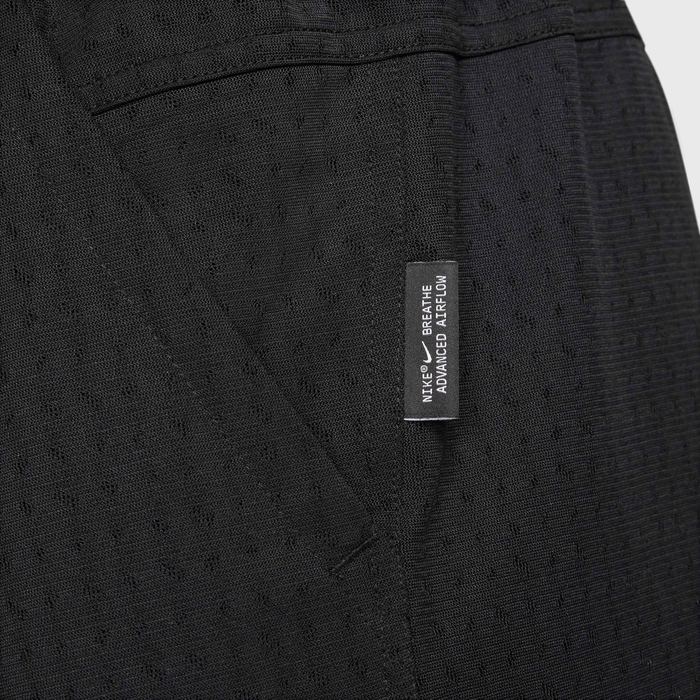 Nike Totality Breathe image number 6 Nike Totality Breathe image number 6