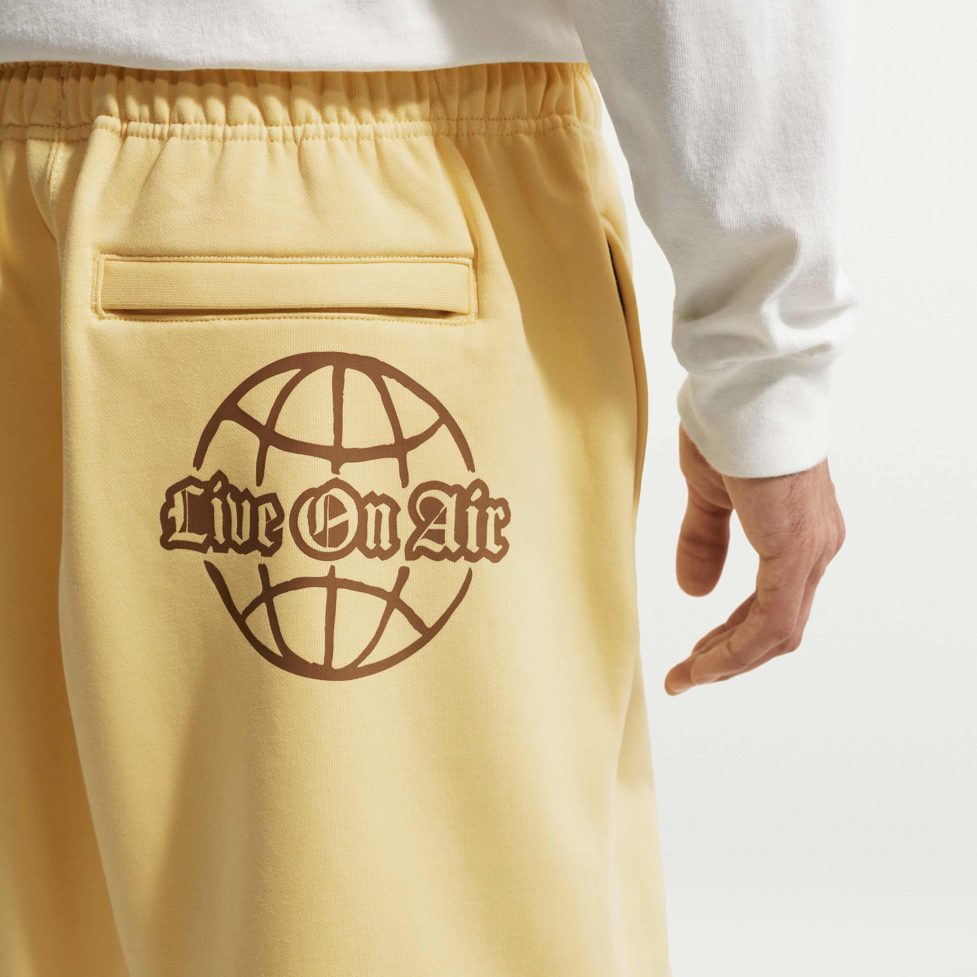 نايكي سولو سووش image number 2