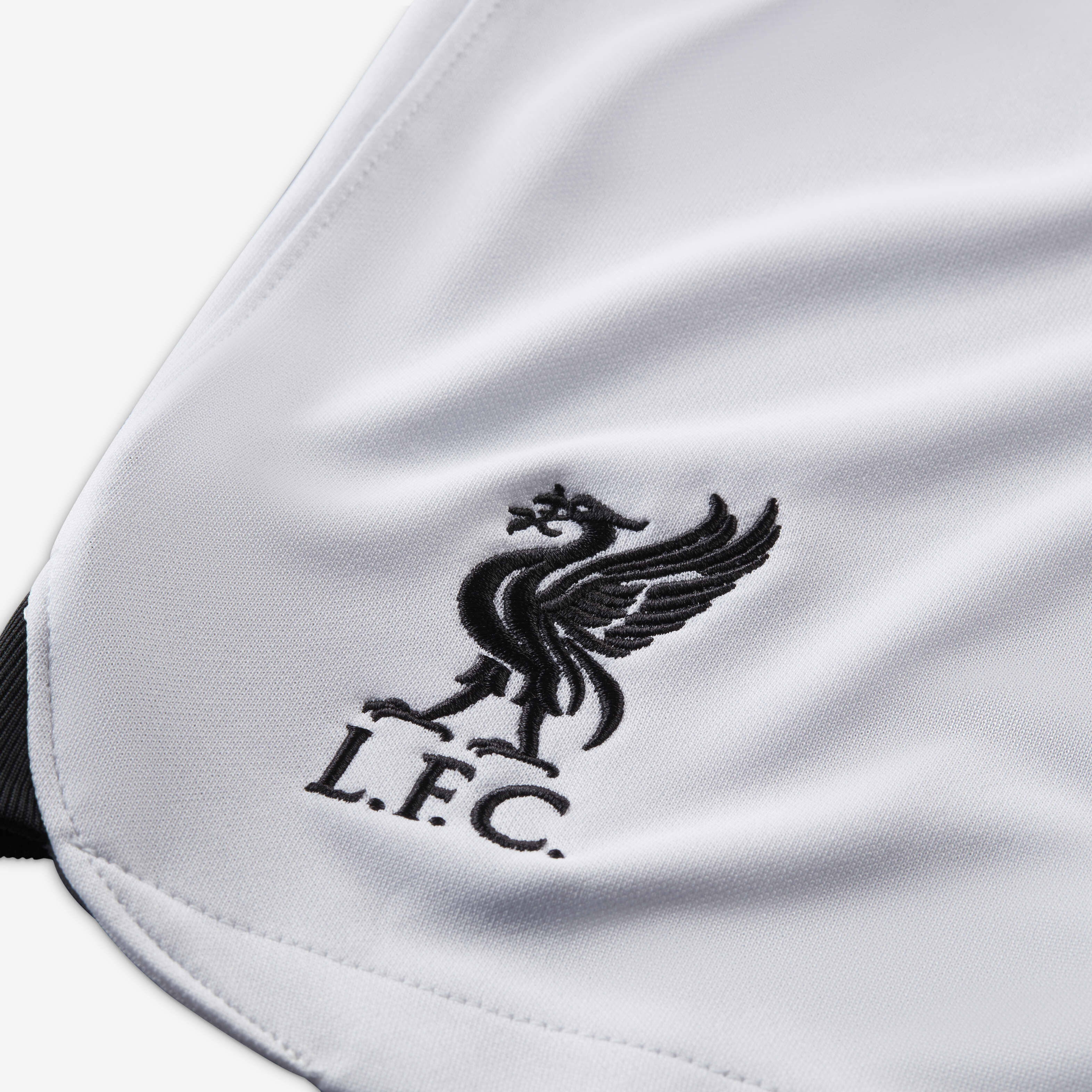 Liverpool F.C. 2022/23 Stadium Away image number 3