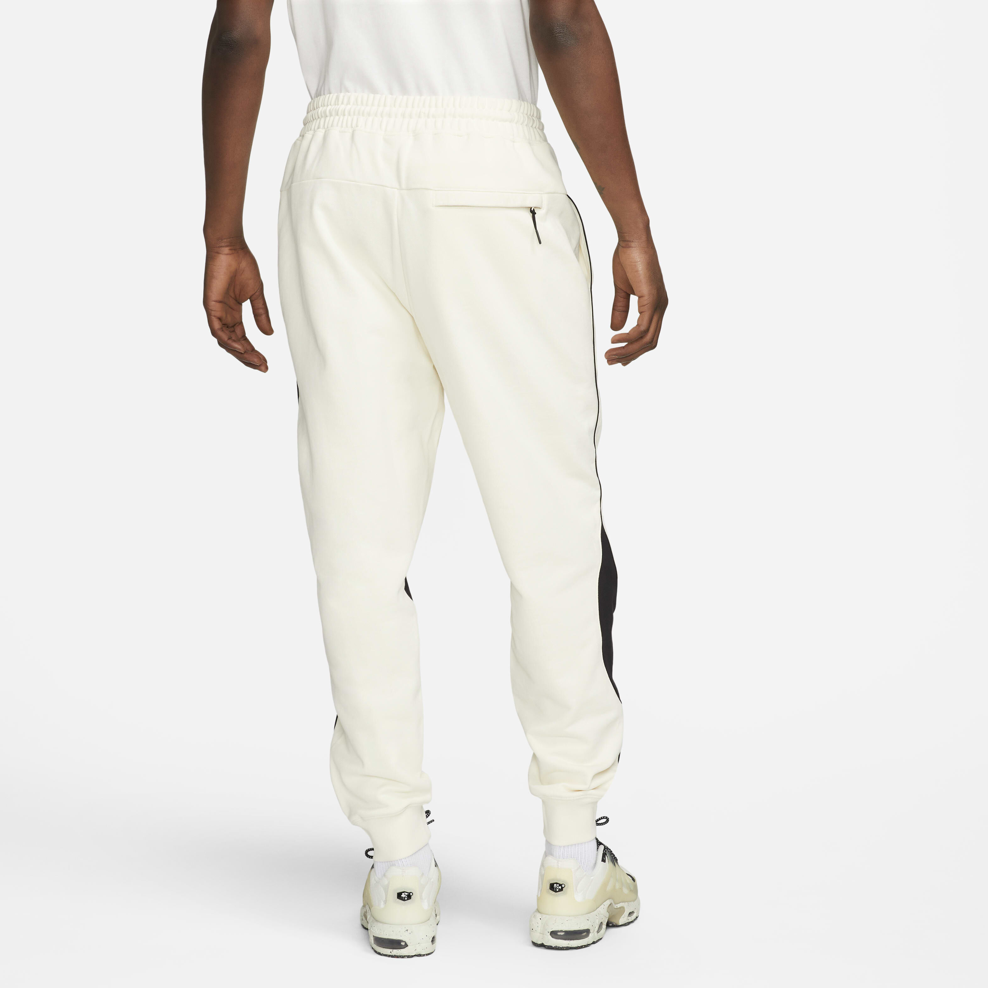 Nike Swoosh image number 1