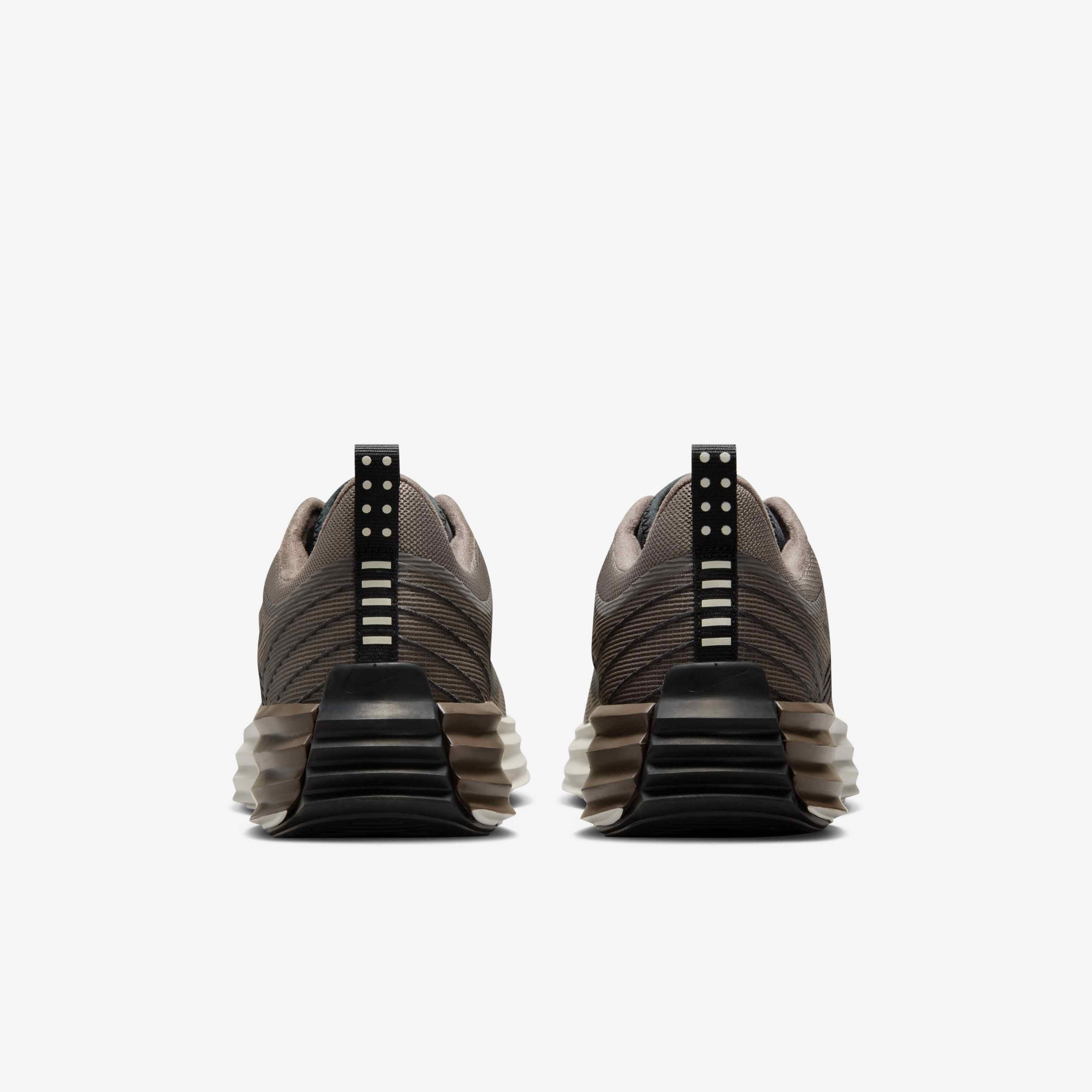 نايكي لونار روم image number 5